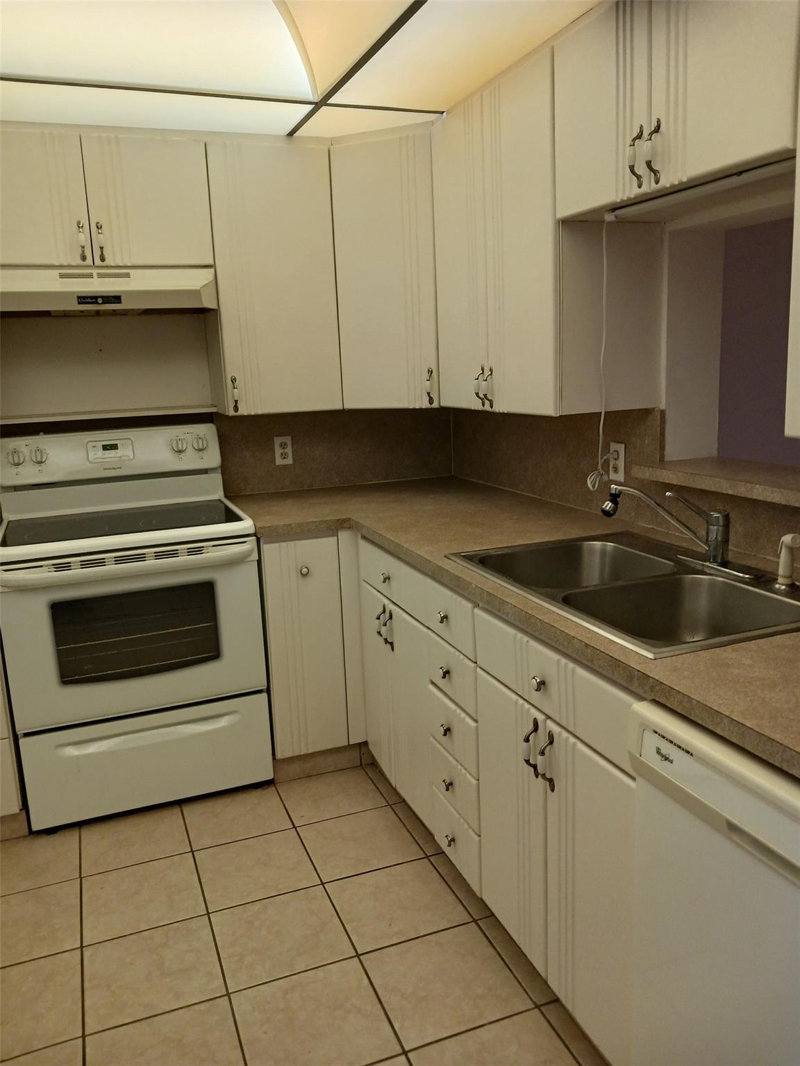 3004 Portofino Isle #G1