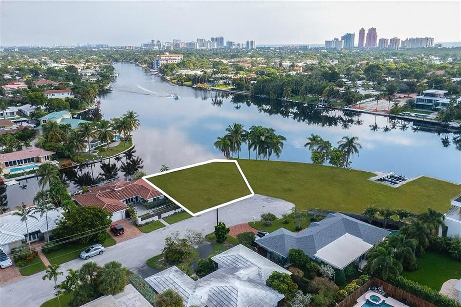 2231 NE 15th Ct Fort Lauderdale, FL 33304