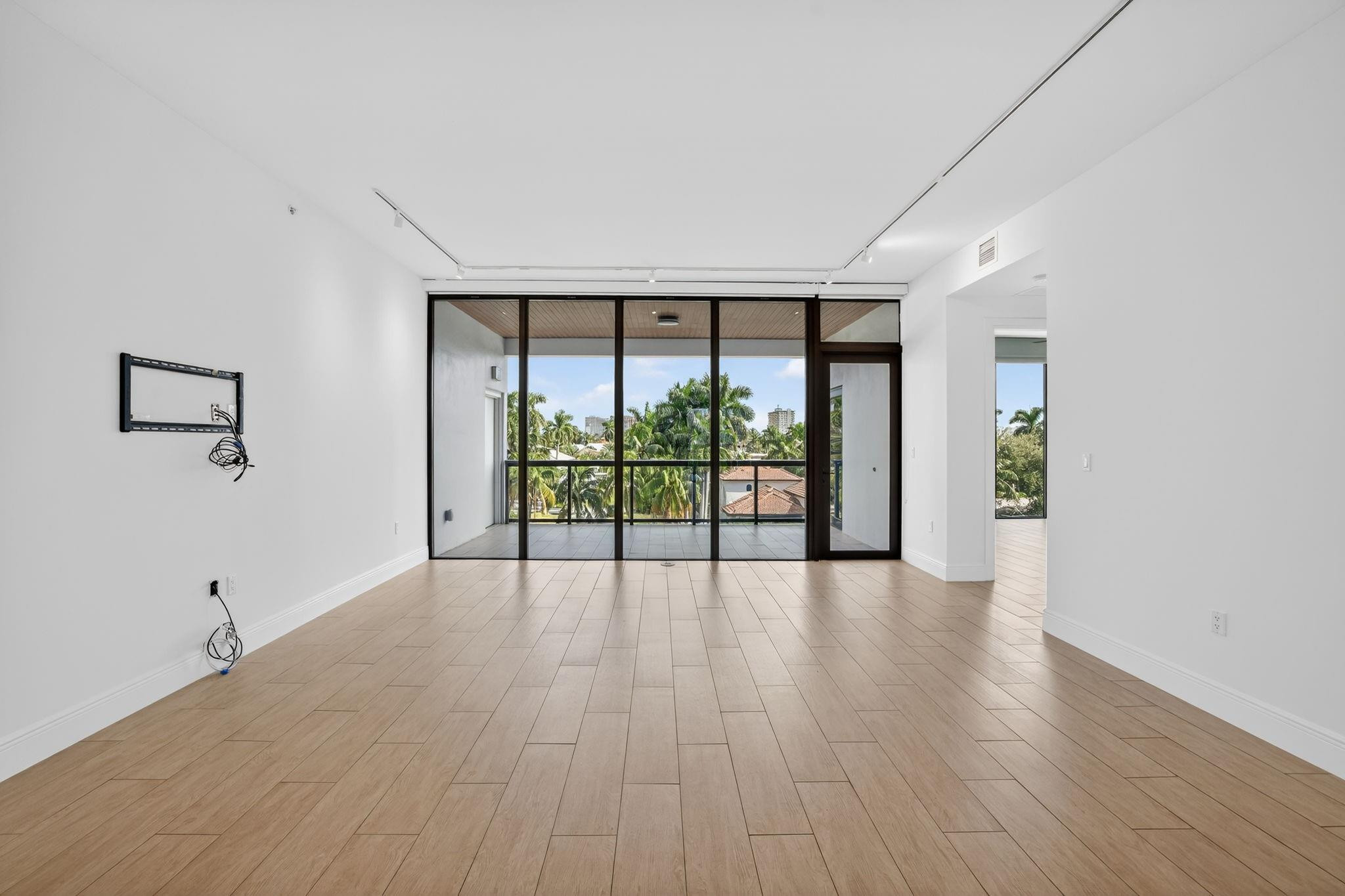 30 Isle Of Venice Dr #403 Fort Lauderdale, FL 33301