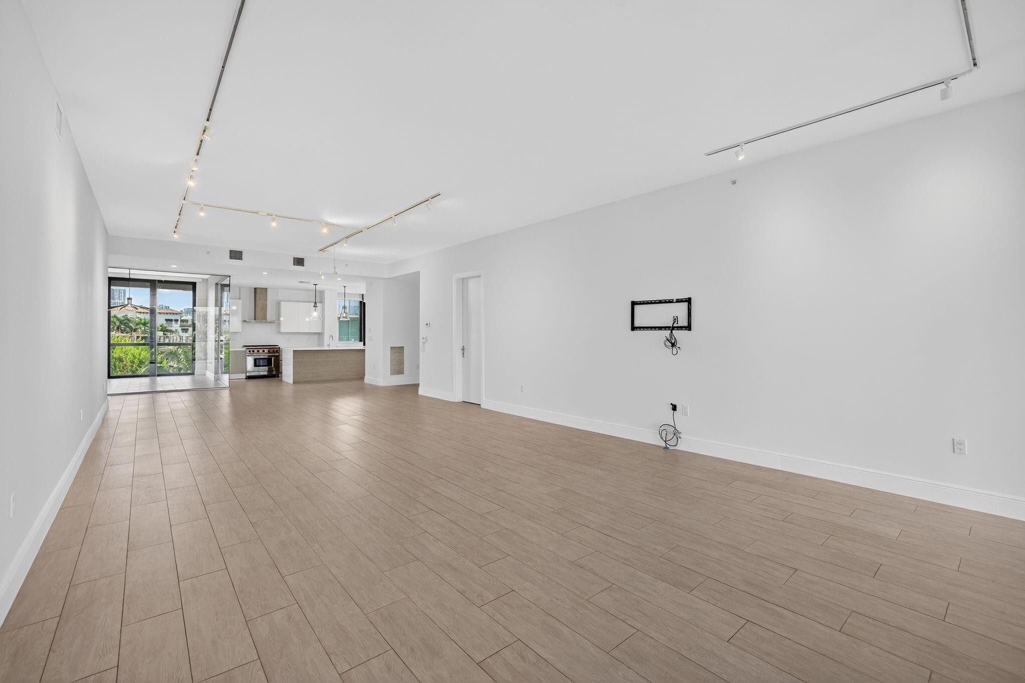 30 Isle Of Venice Dr #403 Fort Lauderdale, FL 33301