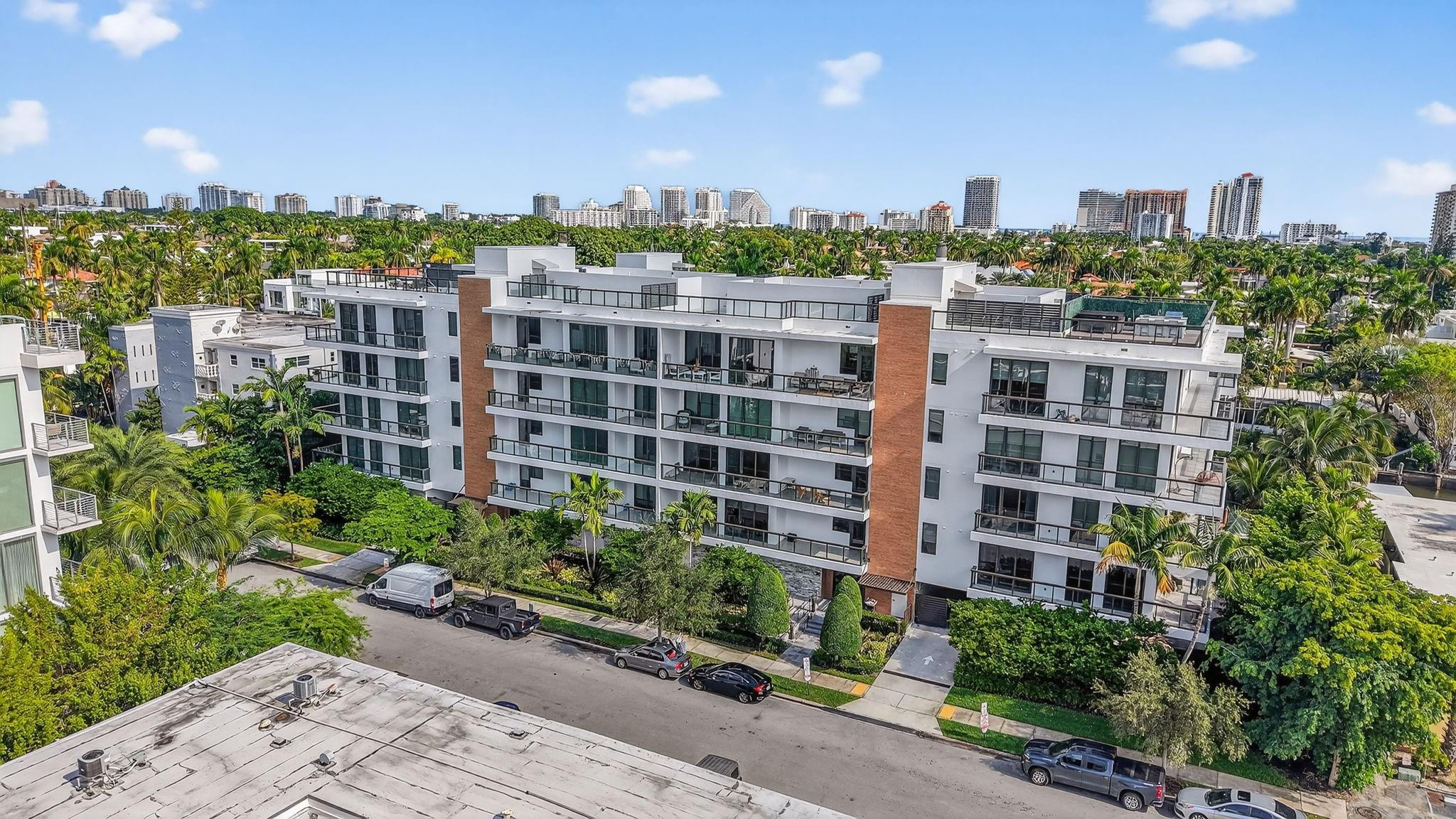 30 Isle Of Venice Dr #403 Fort Lauderdale, FL 33301