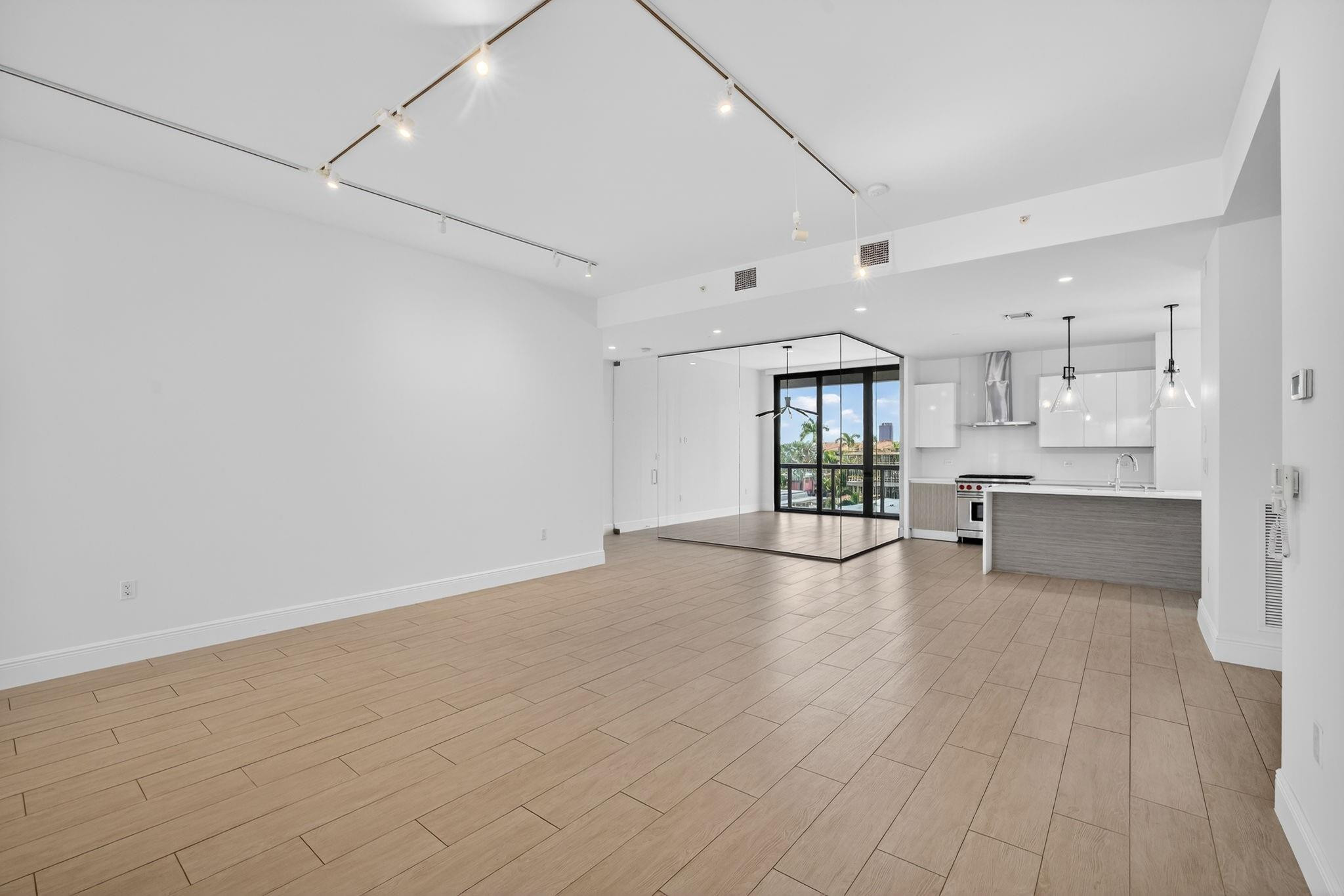 30 Isle Of Venice Dr #403 Fort Lauderdale, FL 33301