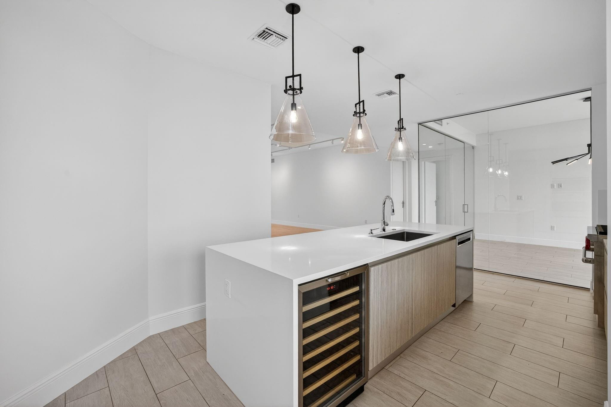 30 Isle Of Venice Dr #403 Fort Lauderdale, FL 33301