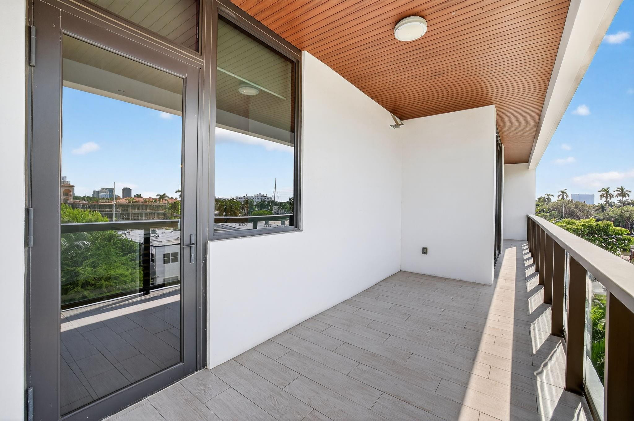 30 Isle Of Venice Dr #403 Fort Lauderdale, FL 33301