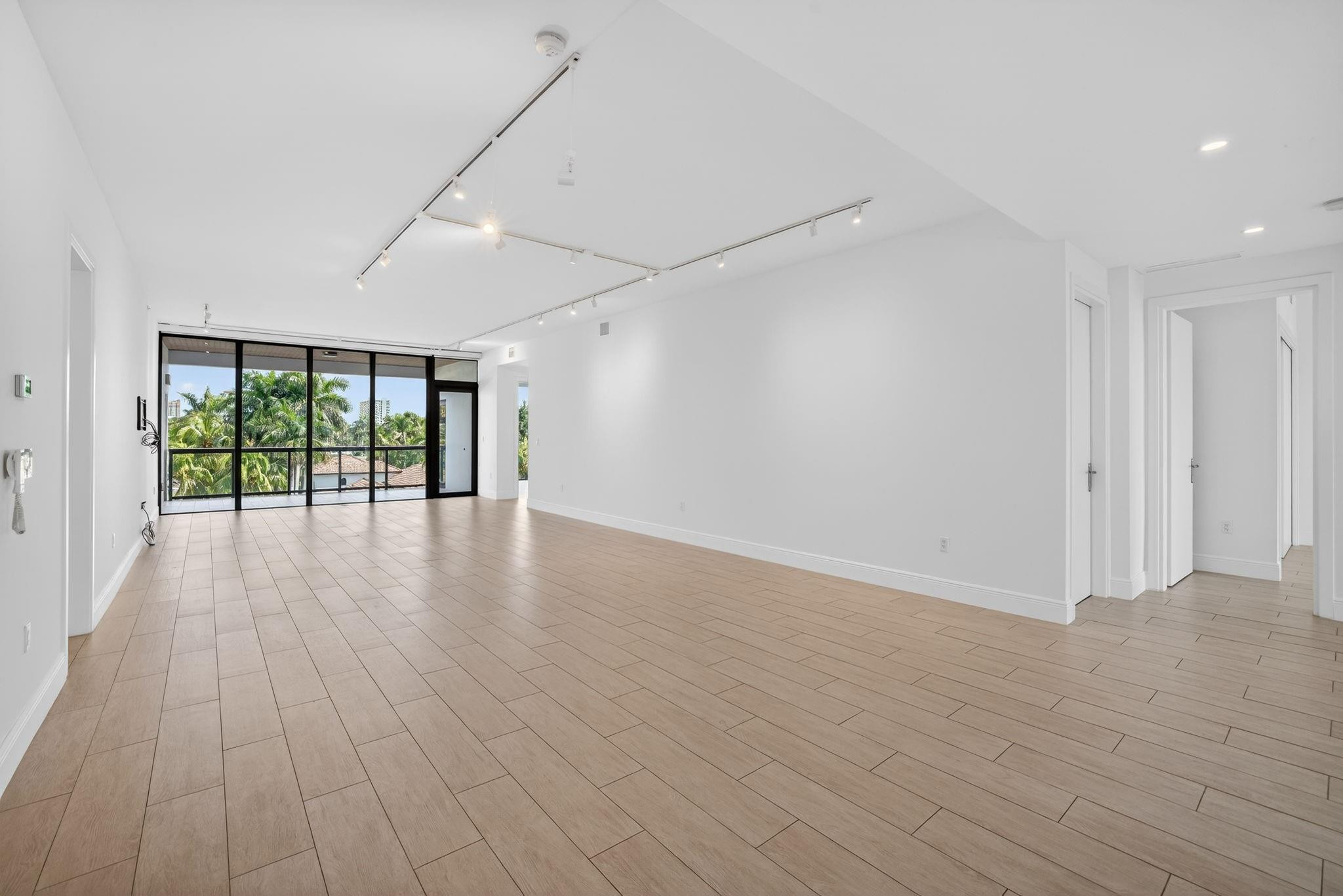 30 Isle Of Venice Dr #403 Fort Lauderdale, FL 33301