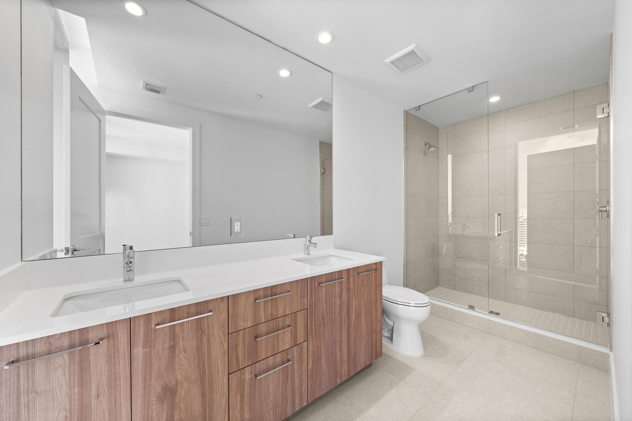 151 N Seabreeze #1804-E Fort Lauderdale, FL 33304