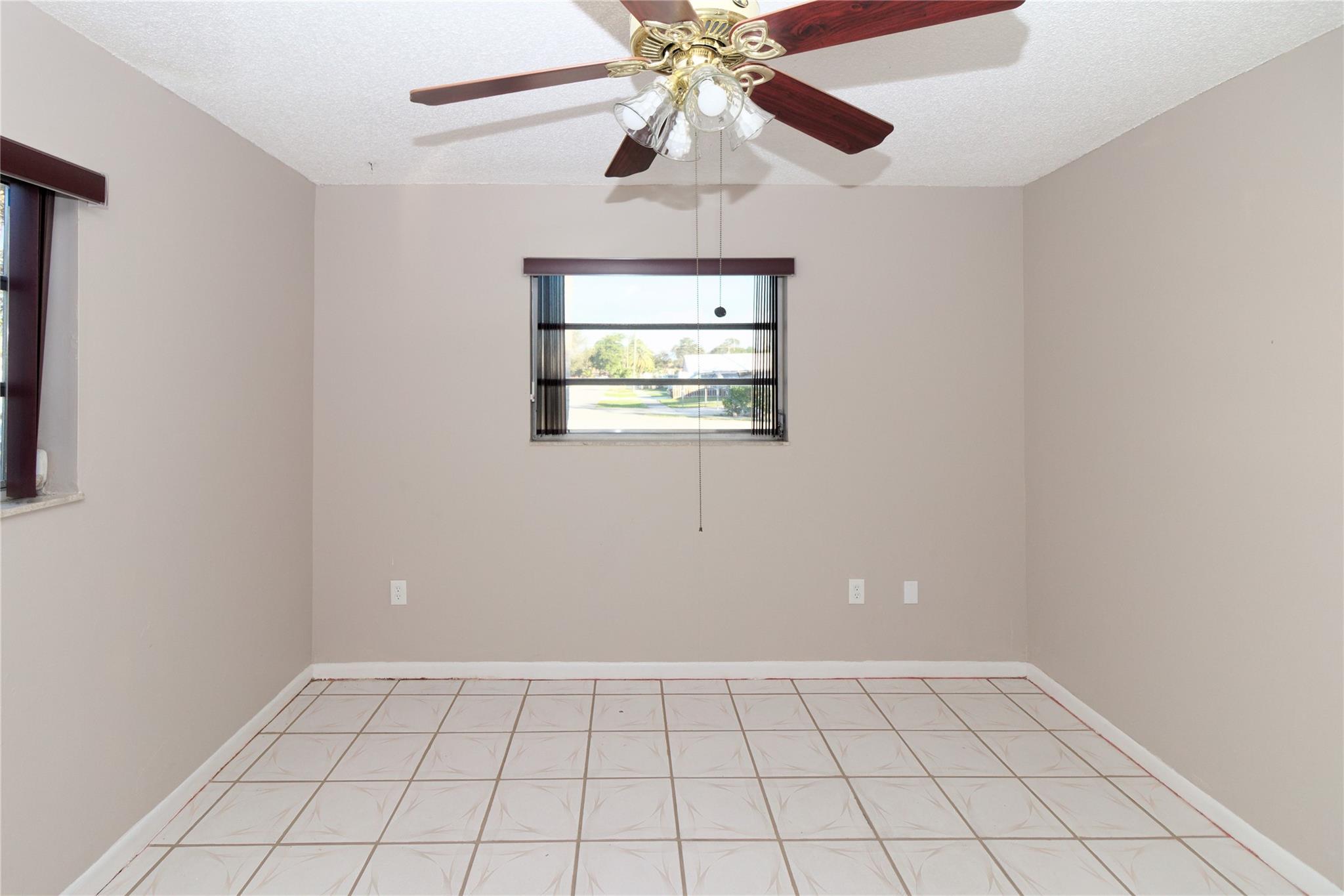 3891 NW 78th Ave Davie, FL 33024