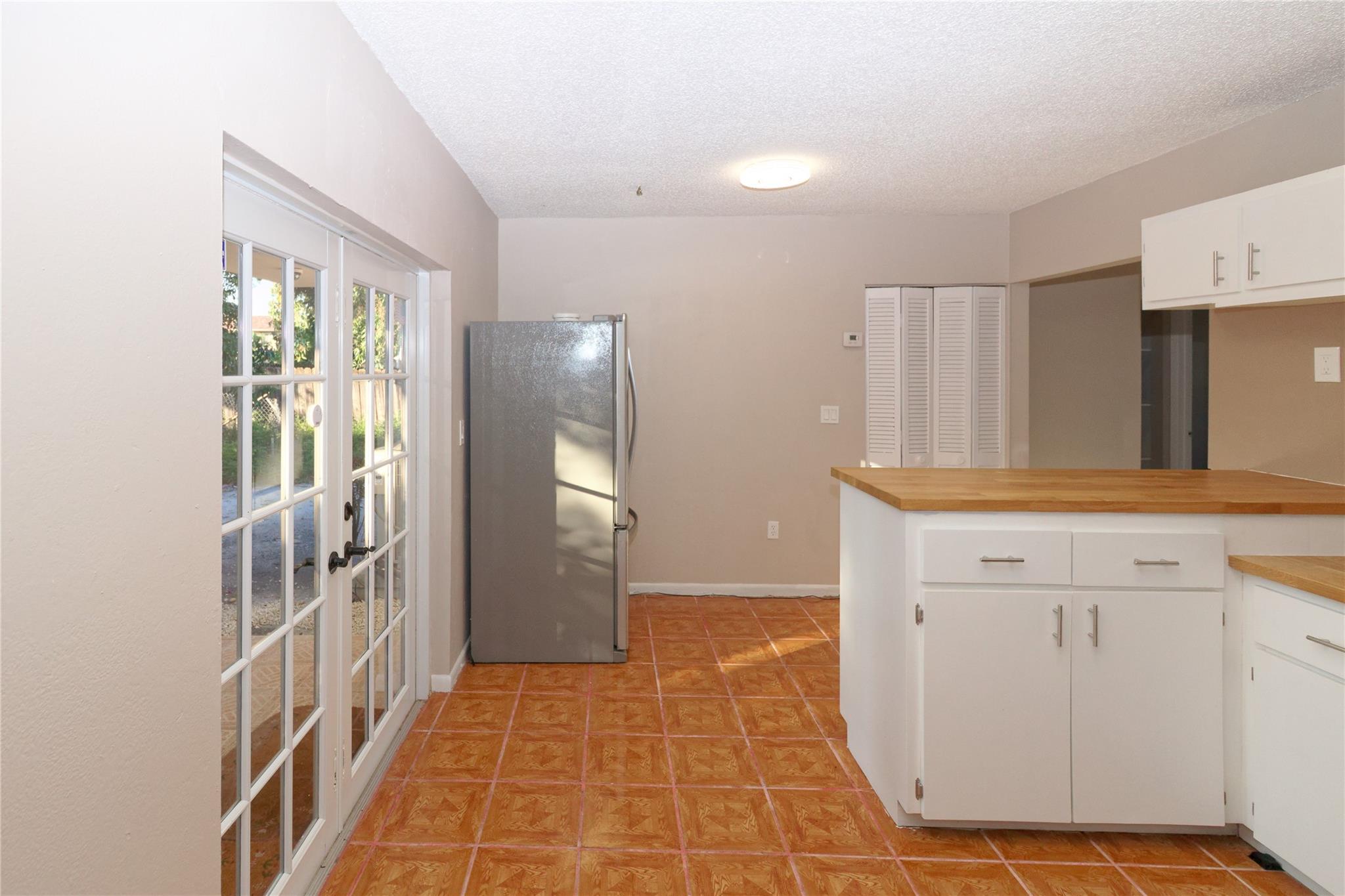 3891 NW 78th Ave Davie, FL 33024