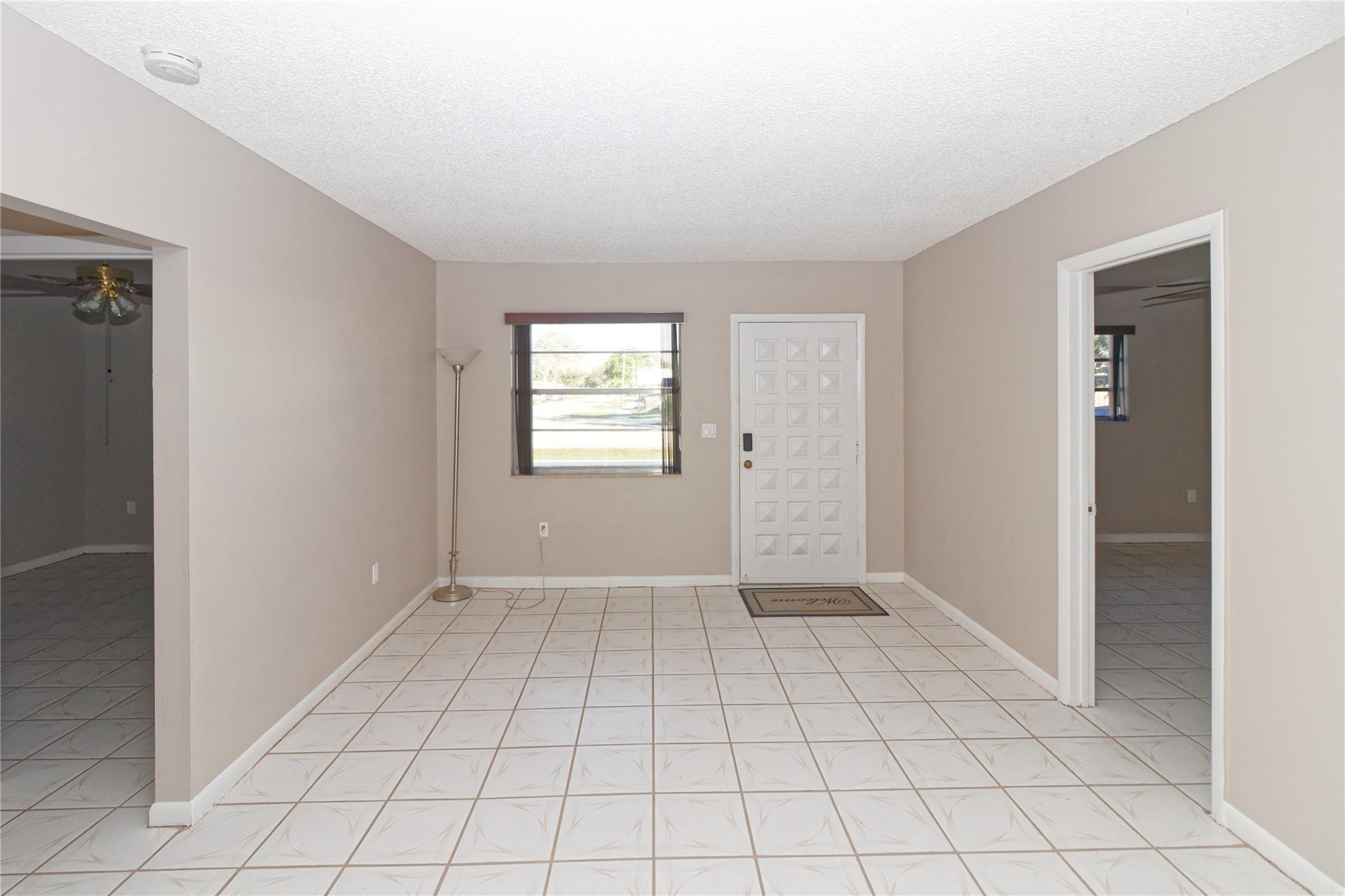 3891 NW 78th Ave Davie, FL 33024