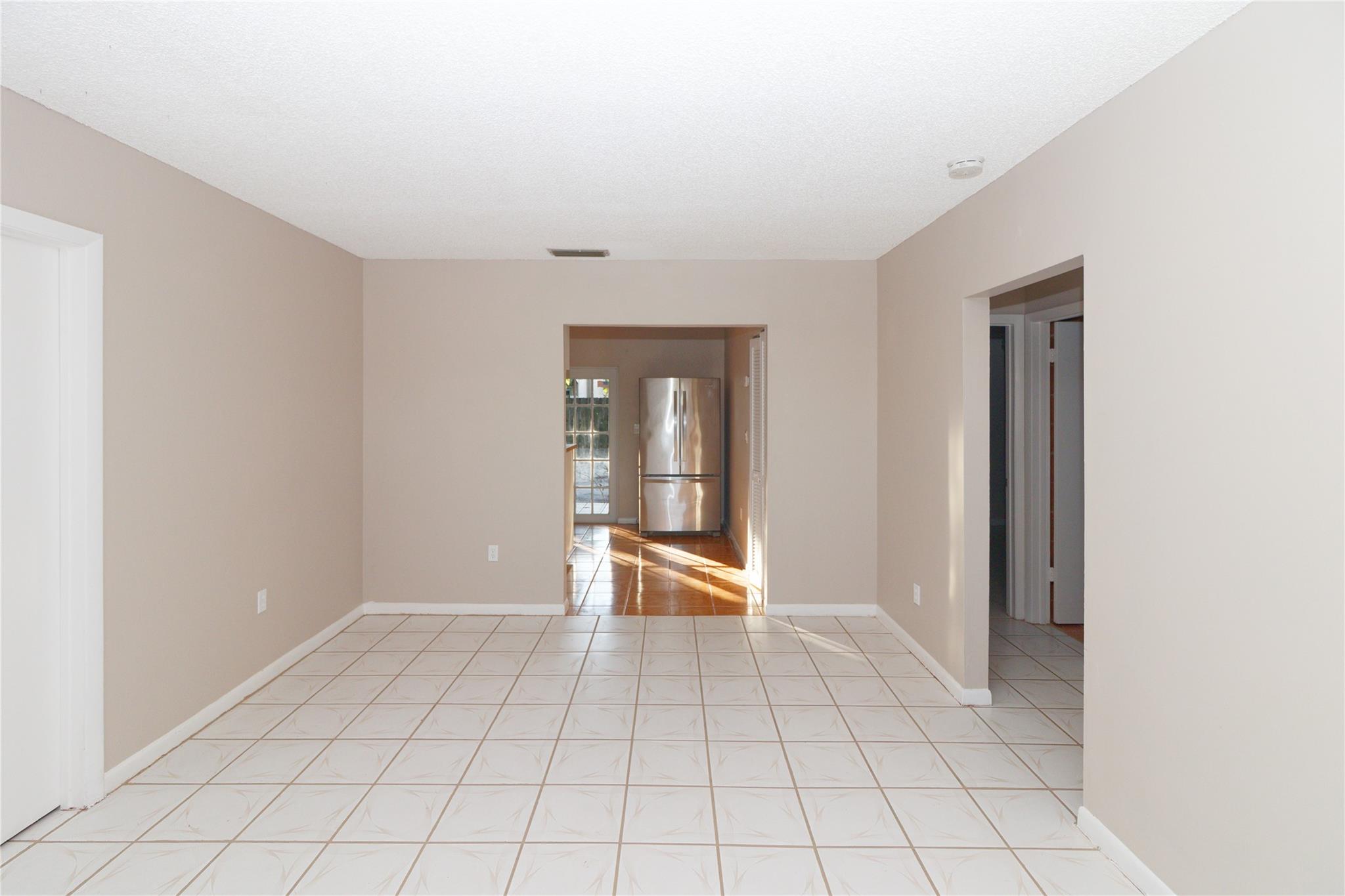 3891 NW 78th Ave Davie, FL 33024