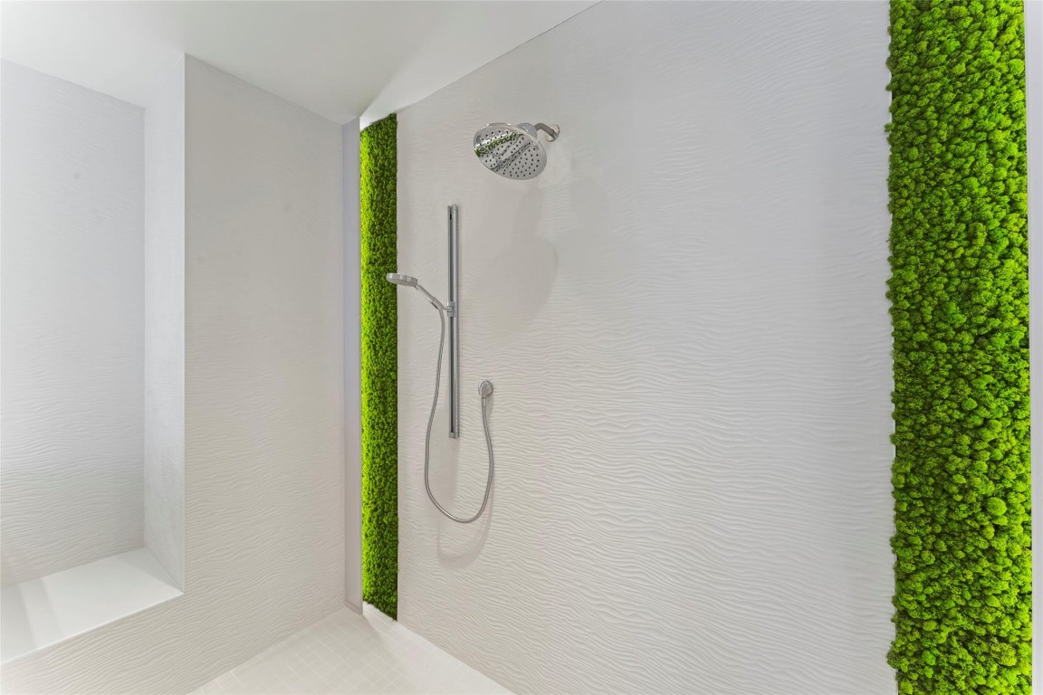 image The Bath Club45