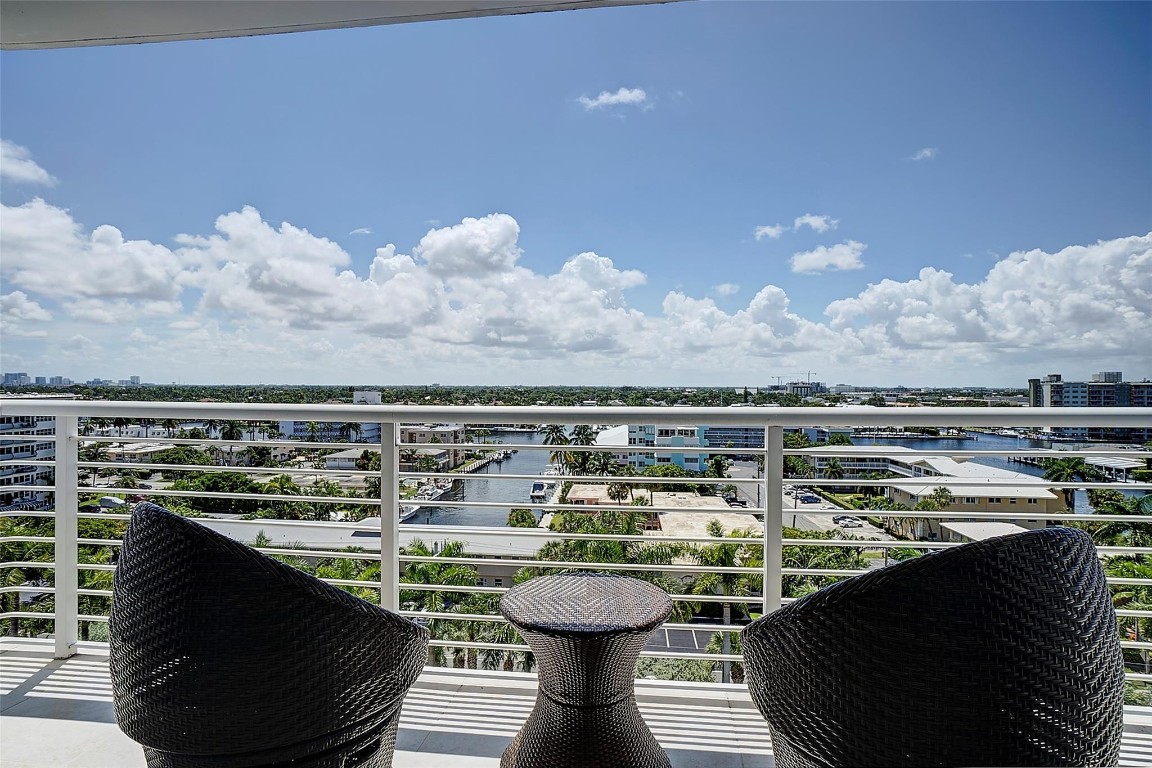 2831 N Ocean #801N