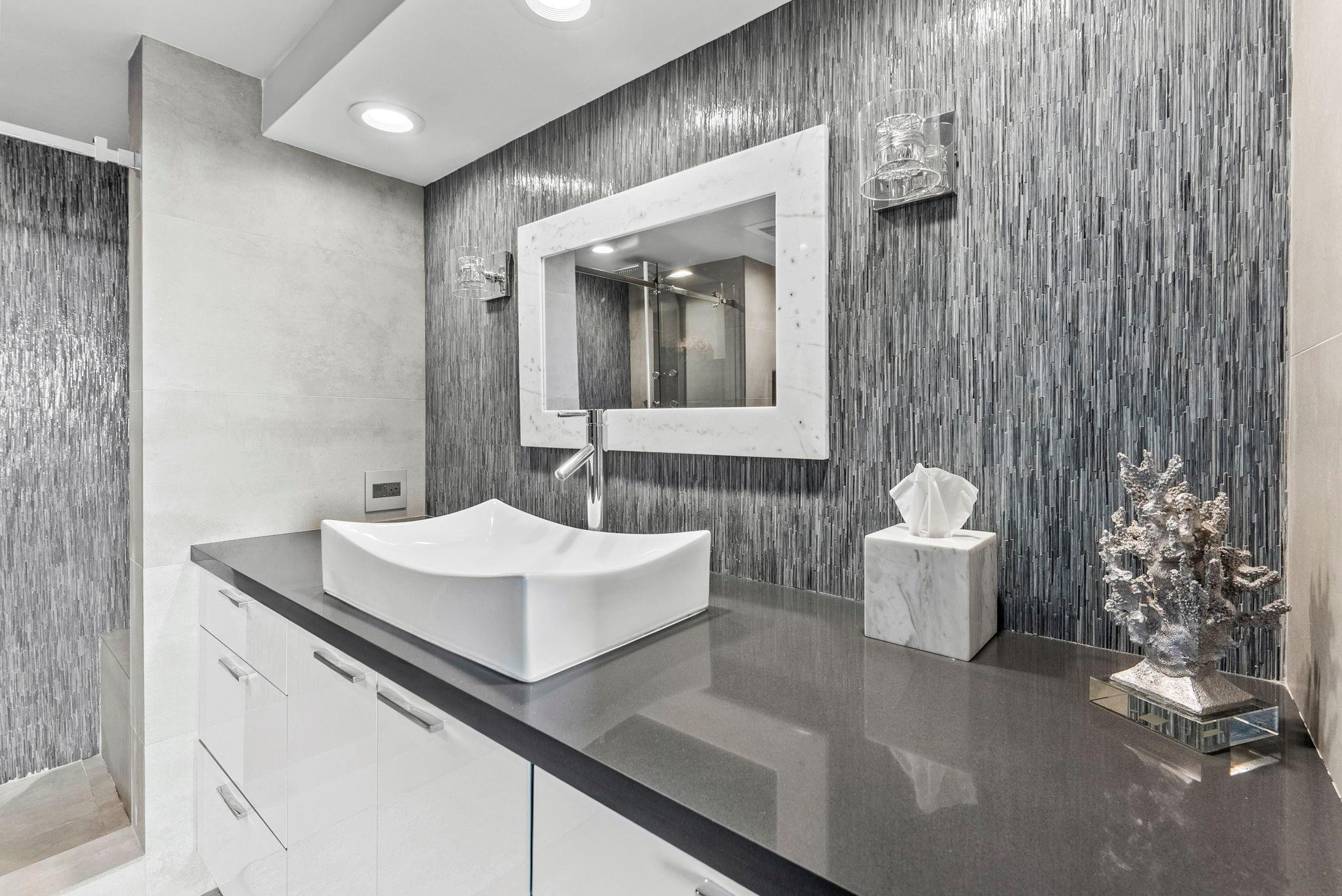 347 N New Riv #1401 Fort Lauderdale, FL 33301