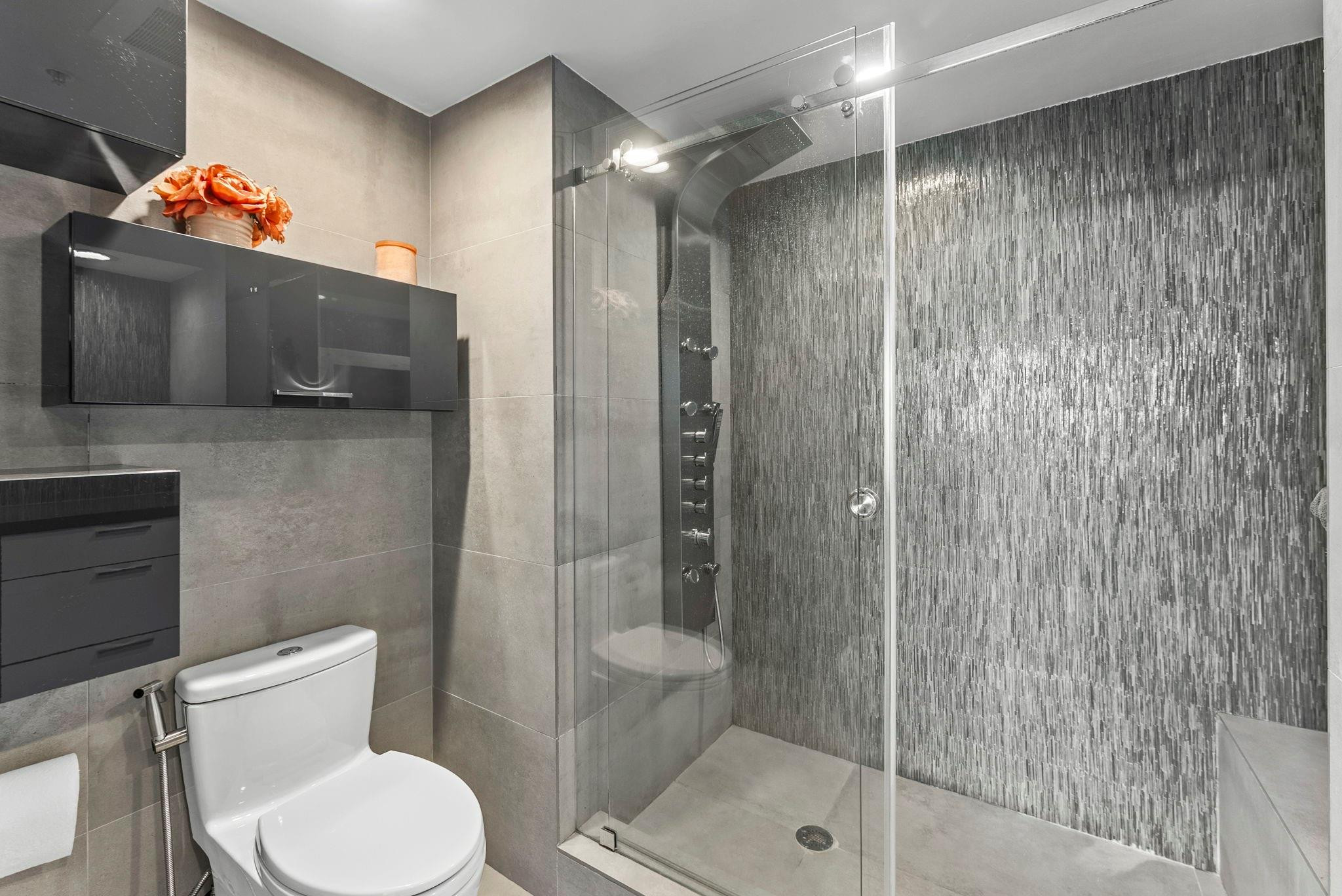 347 N New Riv #1401 Fort Lauderdale, FL 33301