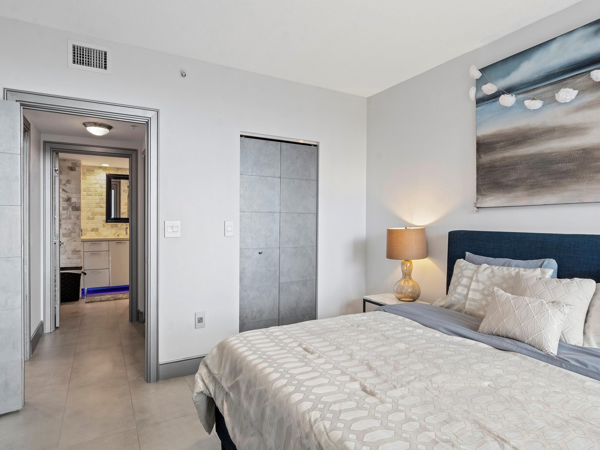 347 N New Riv #1401 Fort Lauderdale, FL 33301