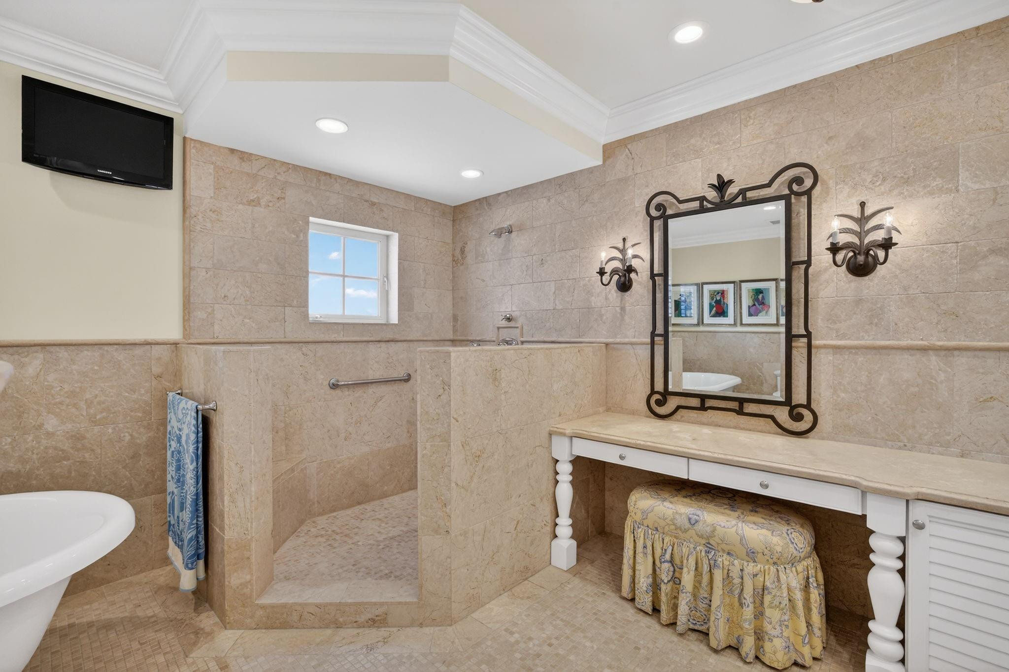 710 Isle Of Palms Fort Lauderdale, FL 33301