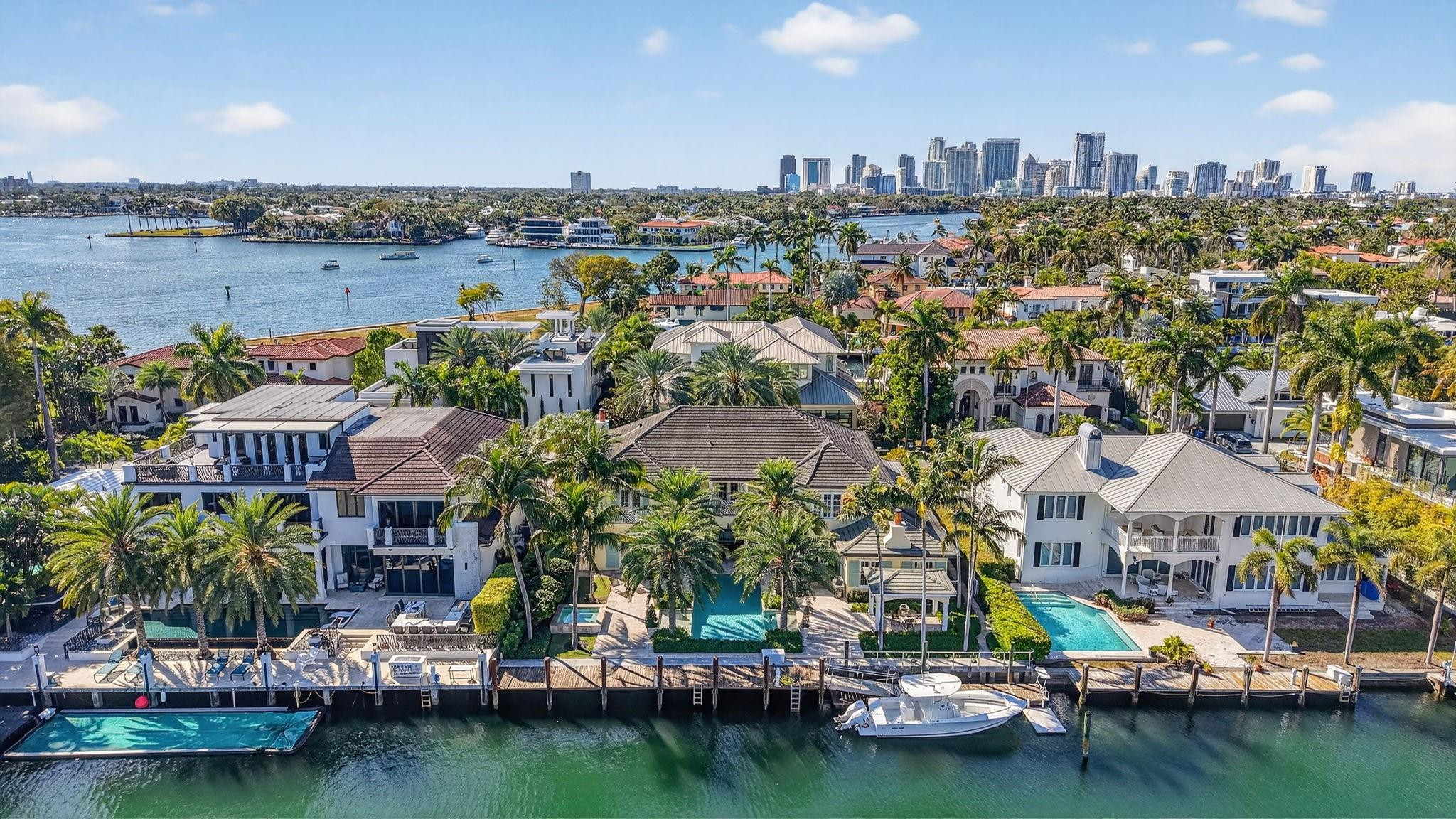 710 Isle Of Palms Fort Lauderdale, FL 33301