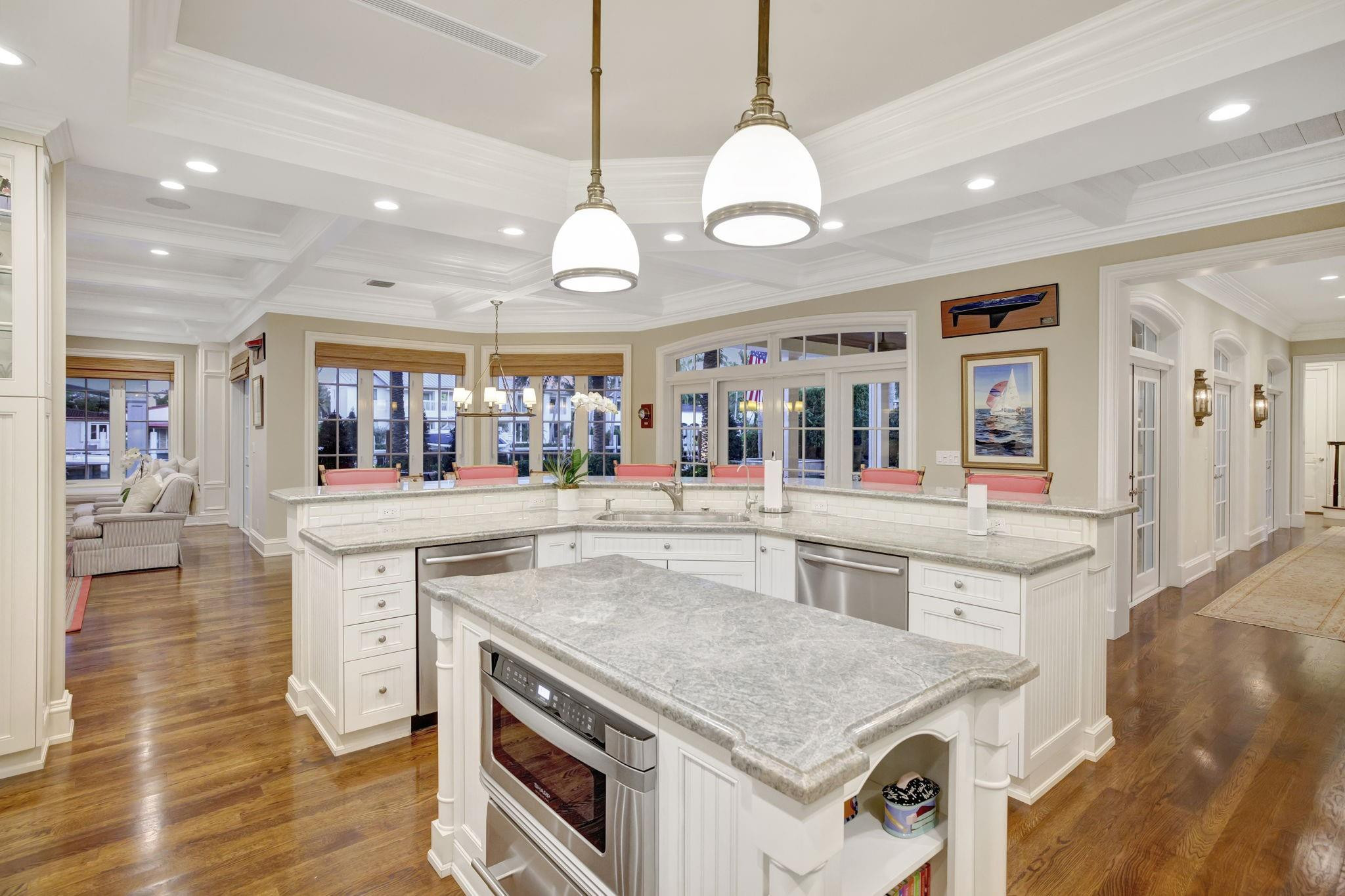 710 Isle Of Palms Fort Lauderdale, FL 33301