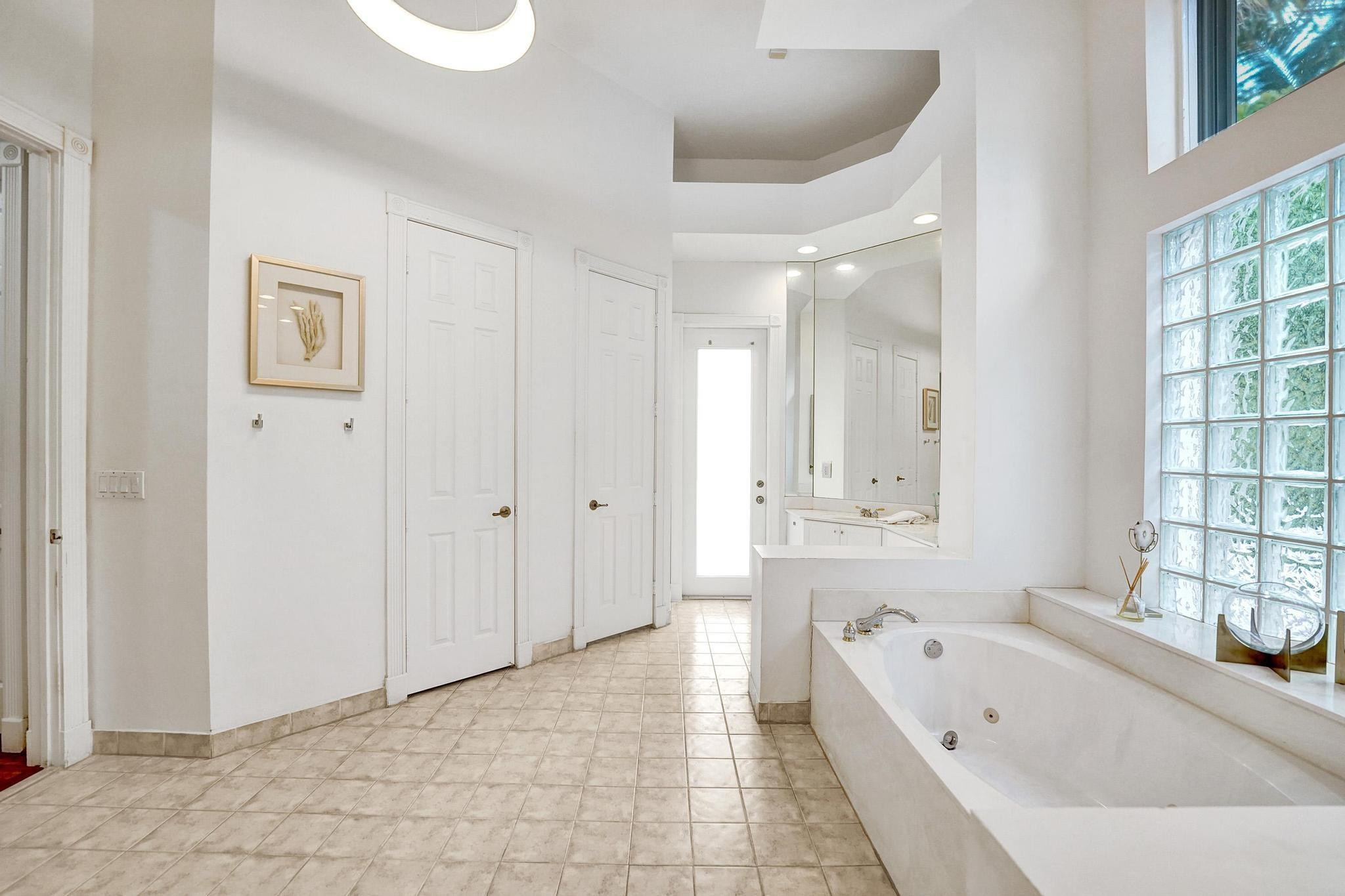 13763 NW 18th Pembroke Pines, FL 33028