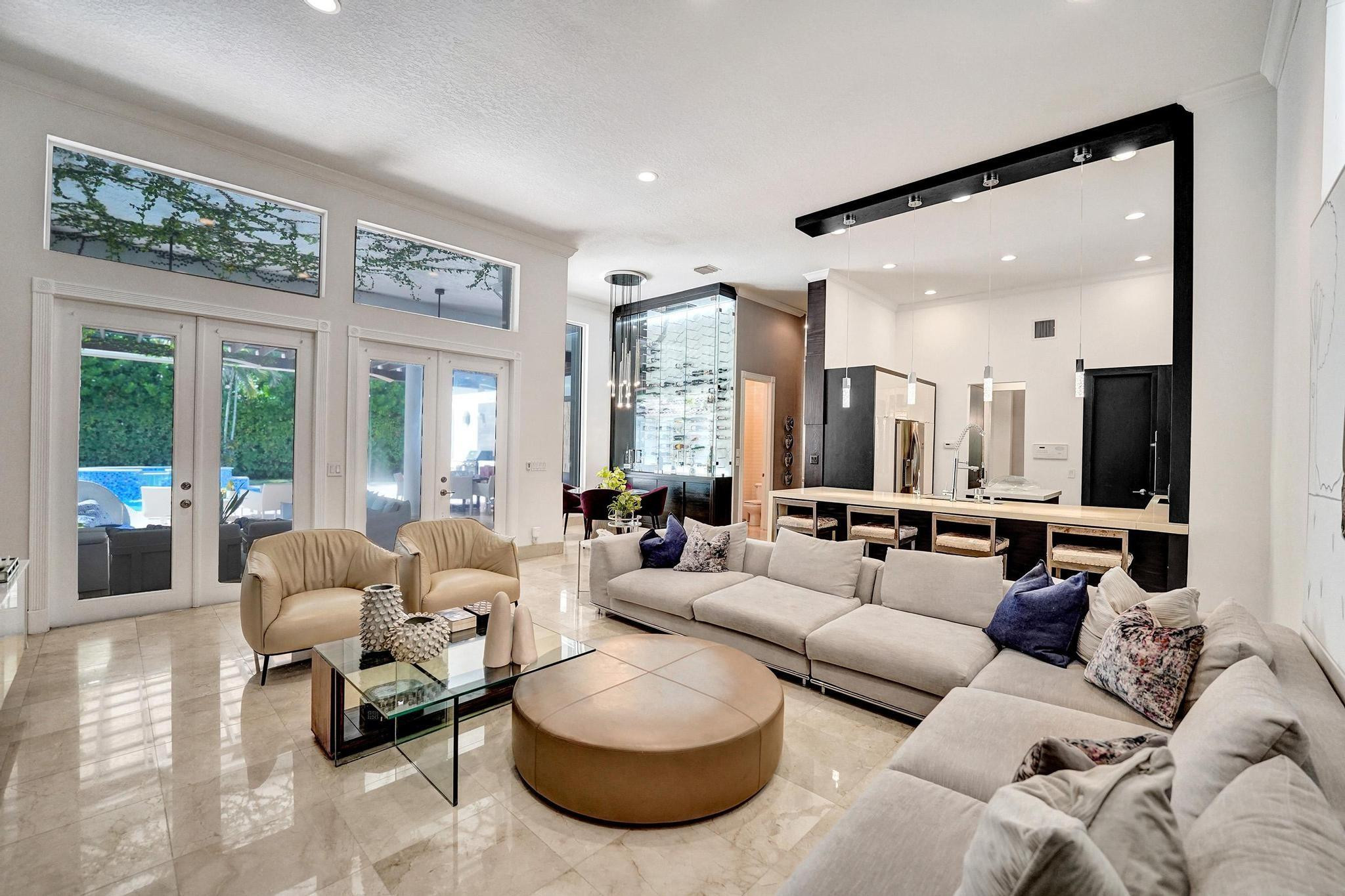 13763 NW 18th Pembroke Pines, FL 33028