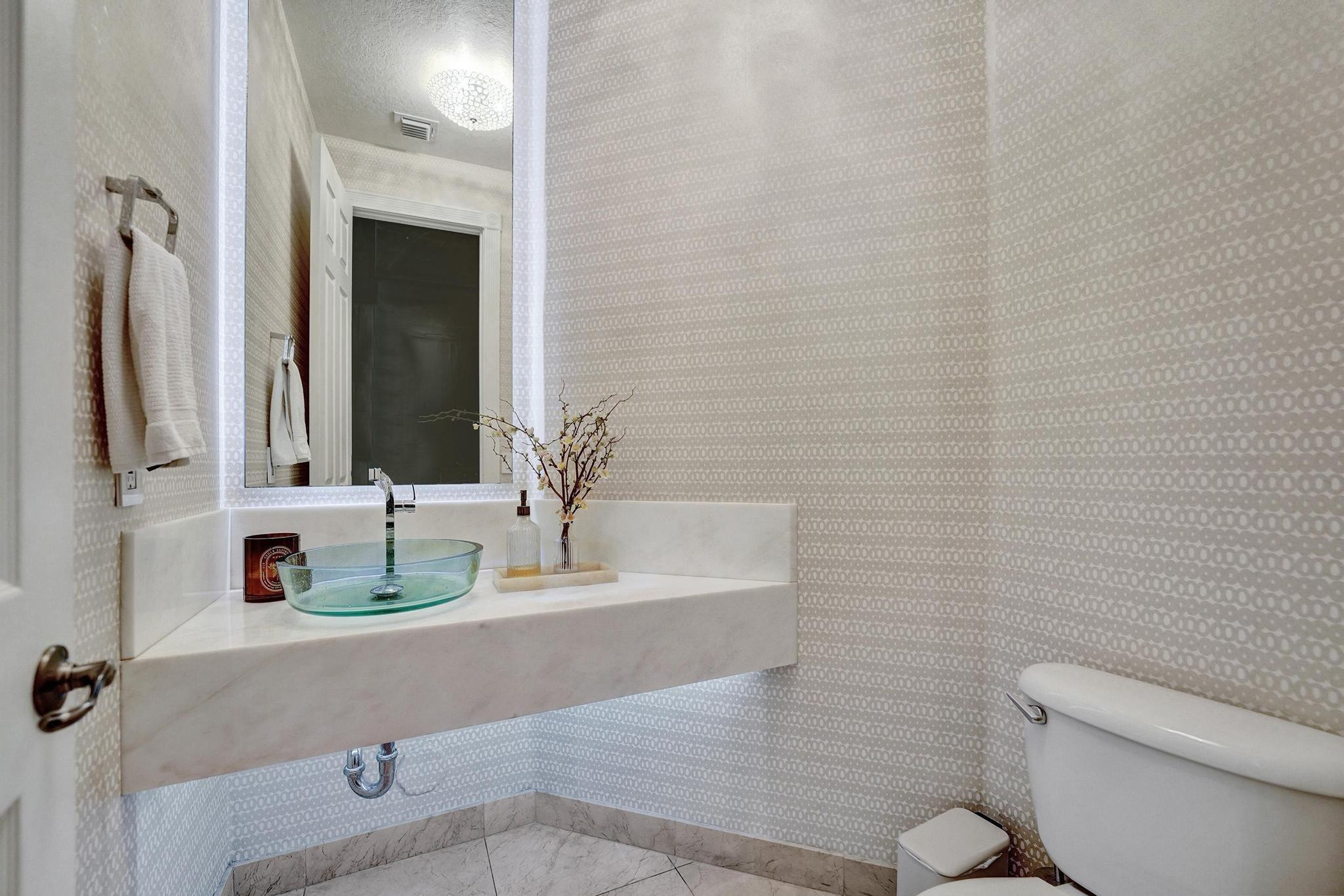 13763 NW 18th Pembroke Pines, FL 33028