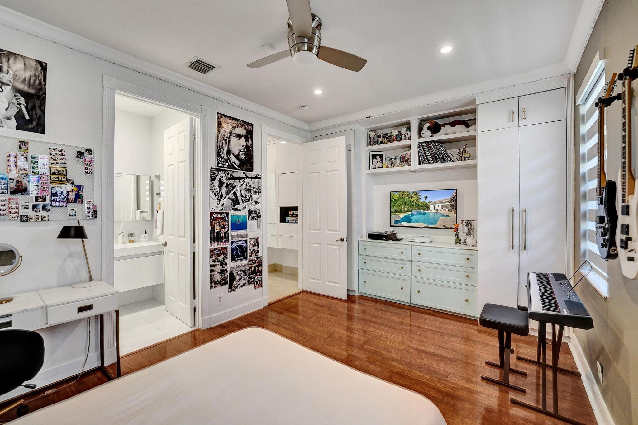 13763 NW 18th Pembroke Pines, FL 33028