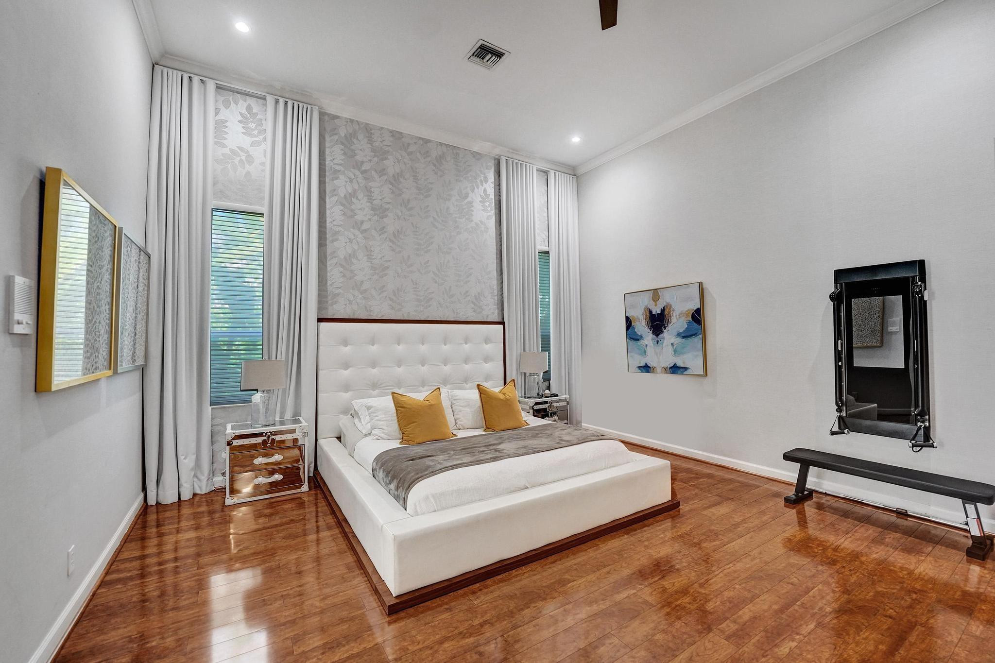 13763 NW 18th Pembroke Pines, FL 33028