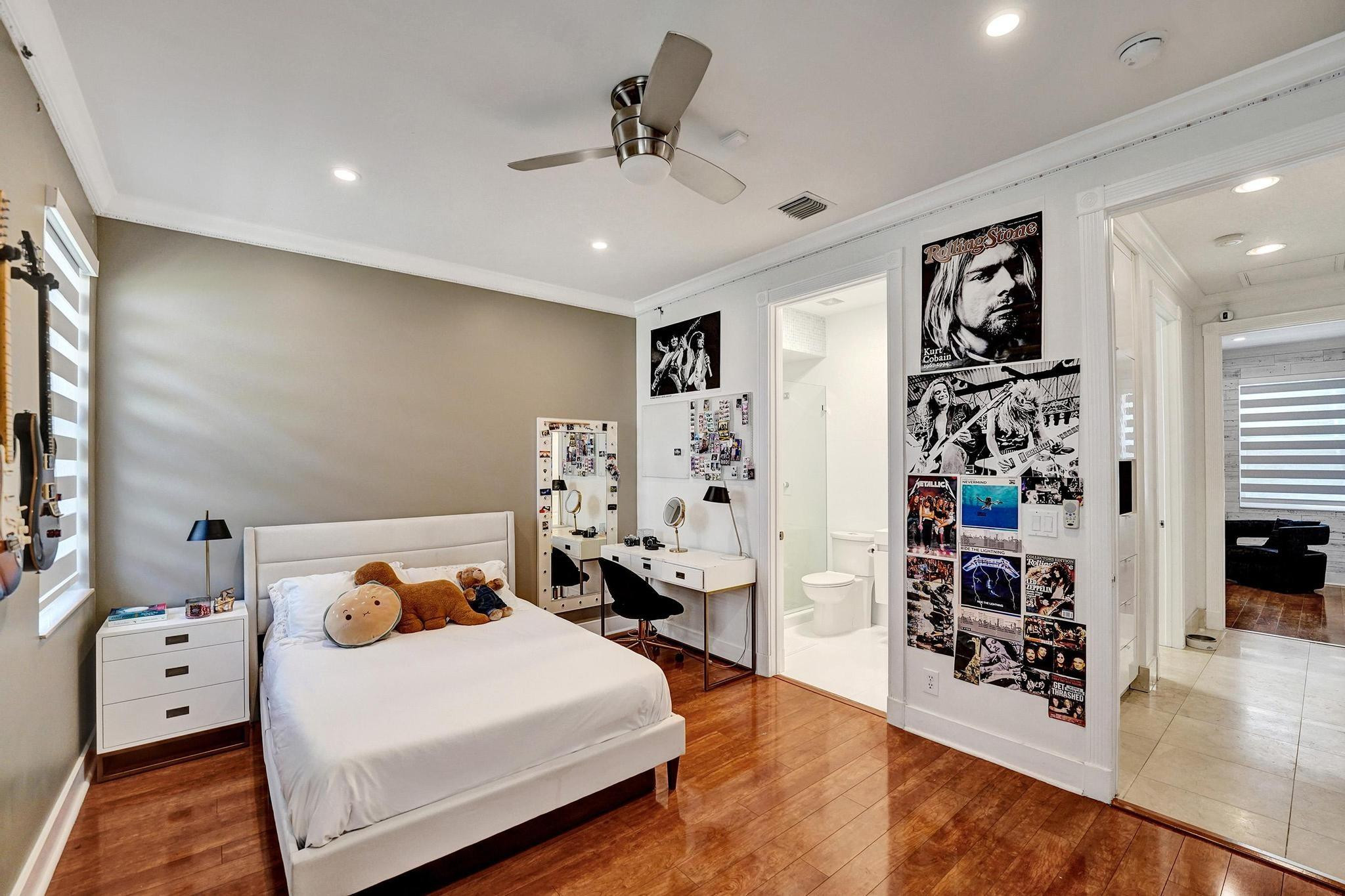 13763 NW 18th Pembroke Pines, FL 33028