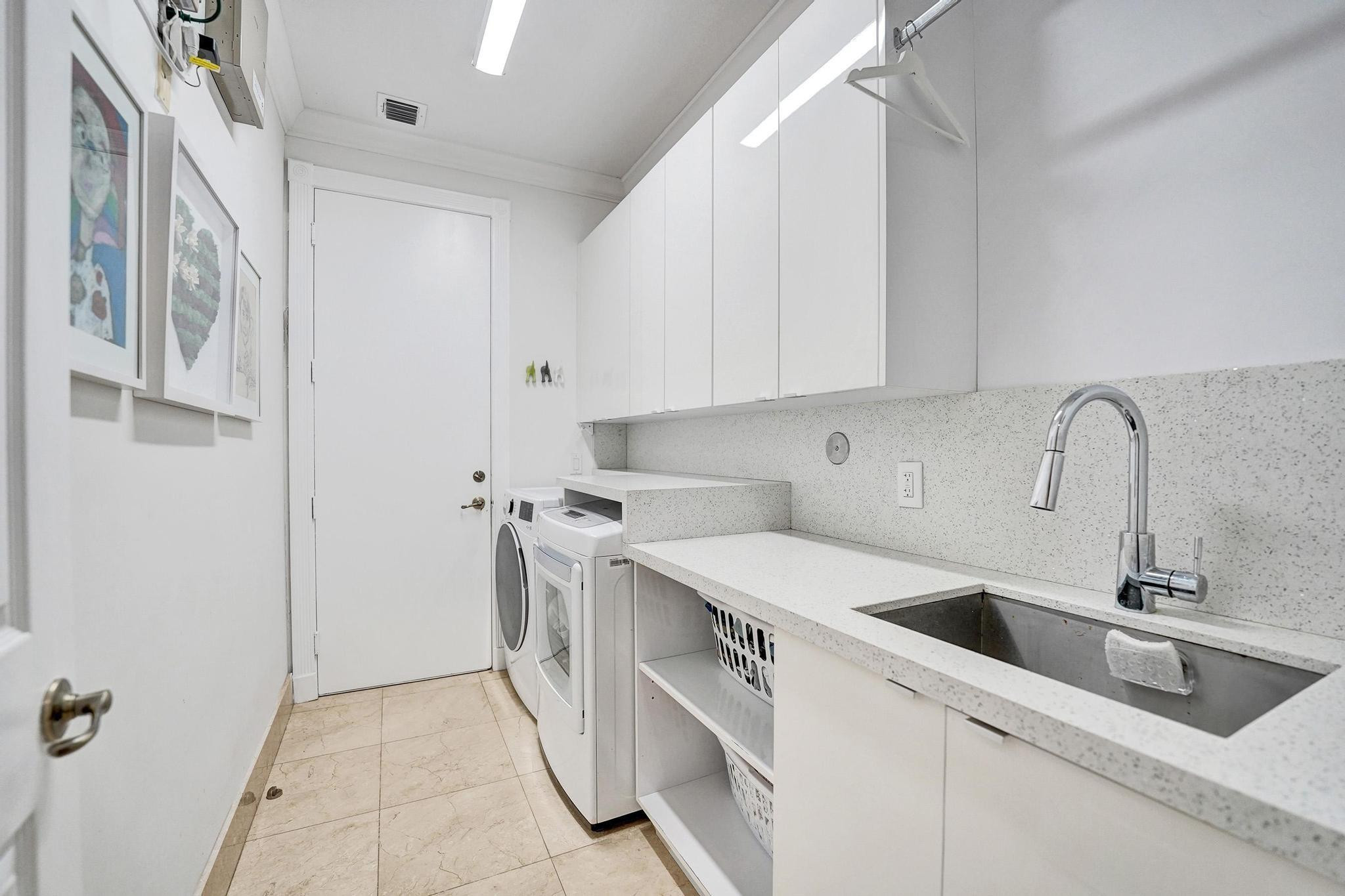 13763 NW 18th Pembroke Pines, FL 33028