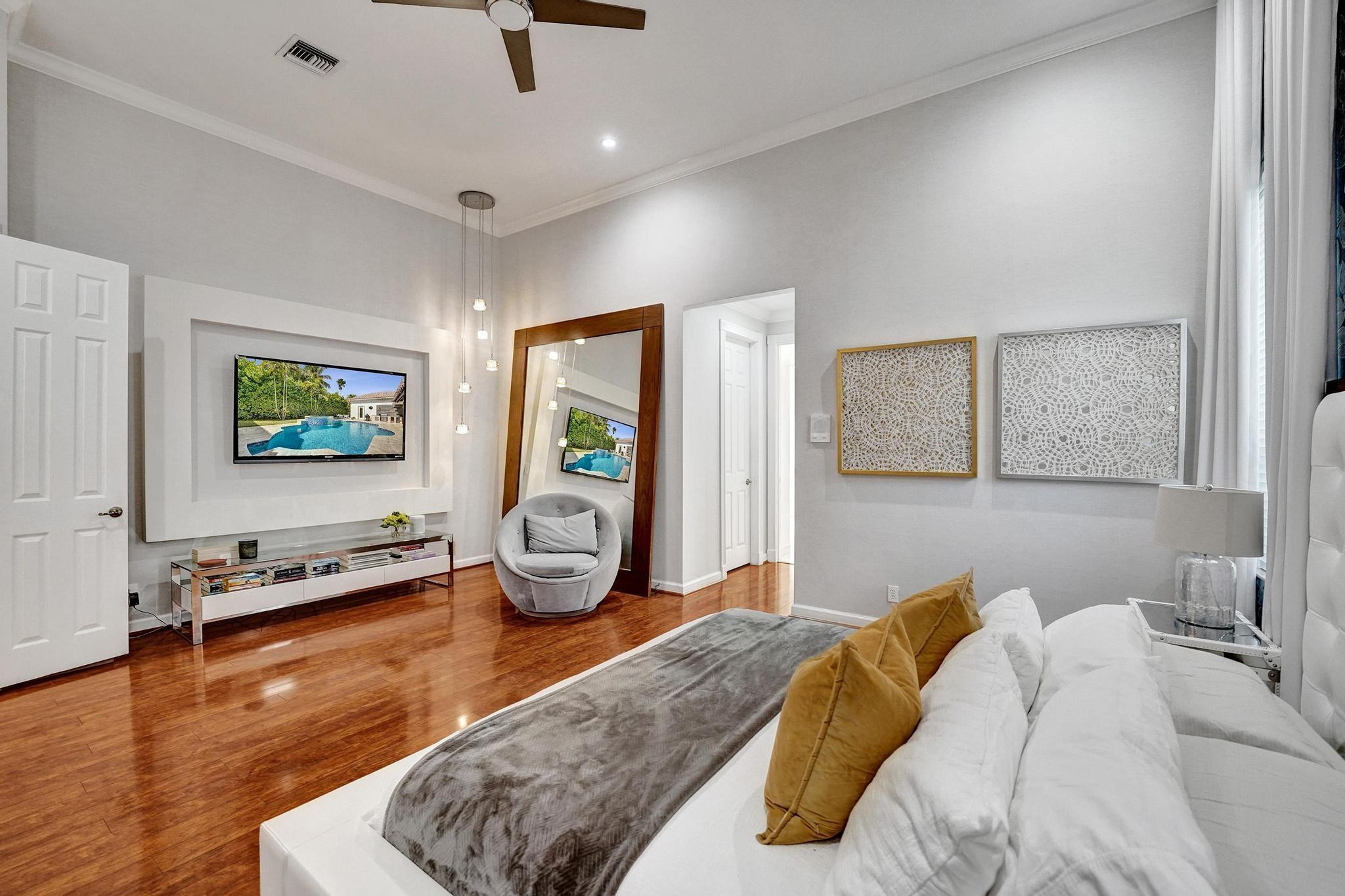 13763 NW 18th Pembroke Pines, FL 33028