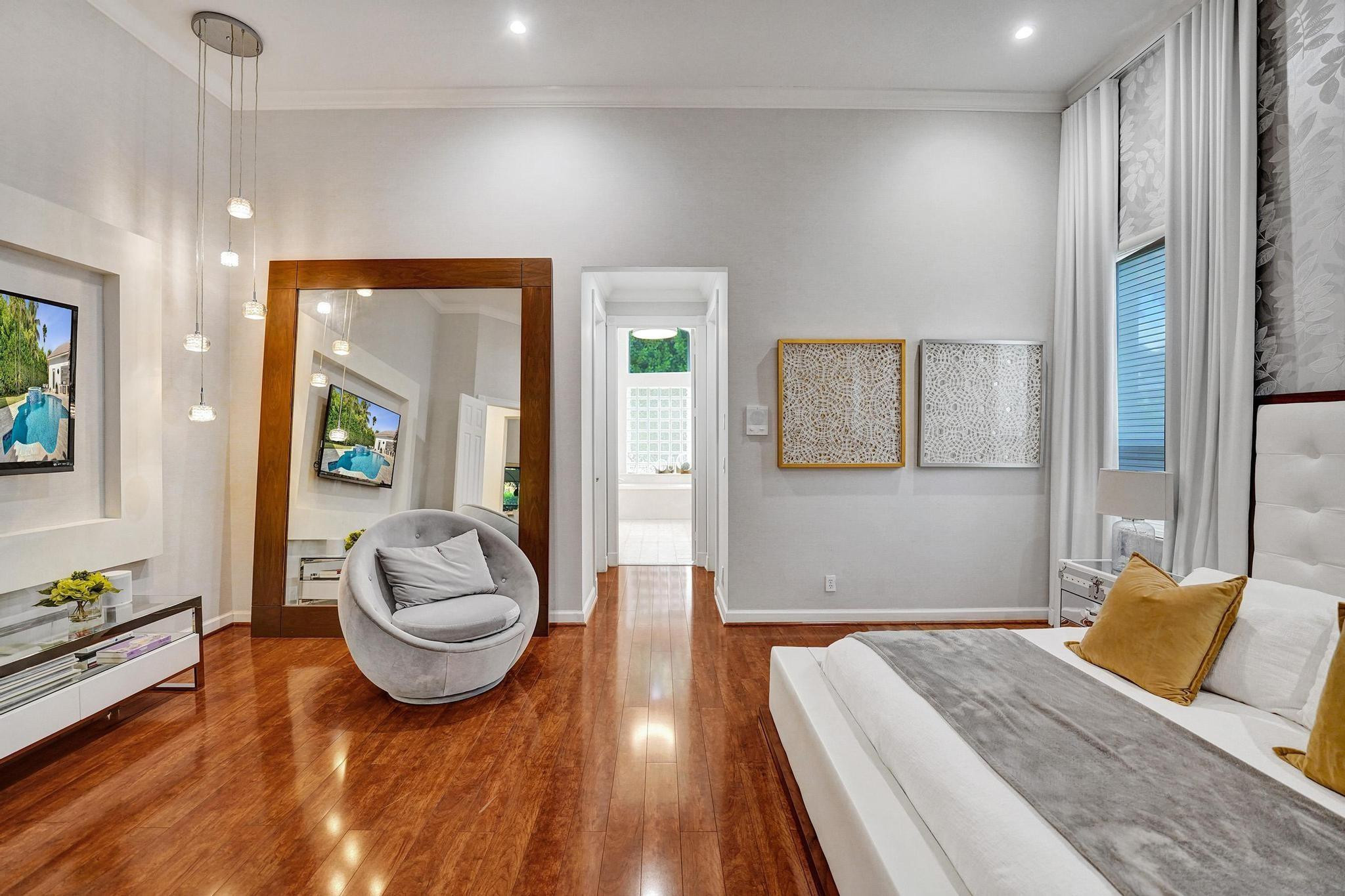 13763 NW 18th Pembroke Pines, FL 33028