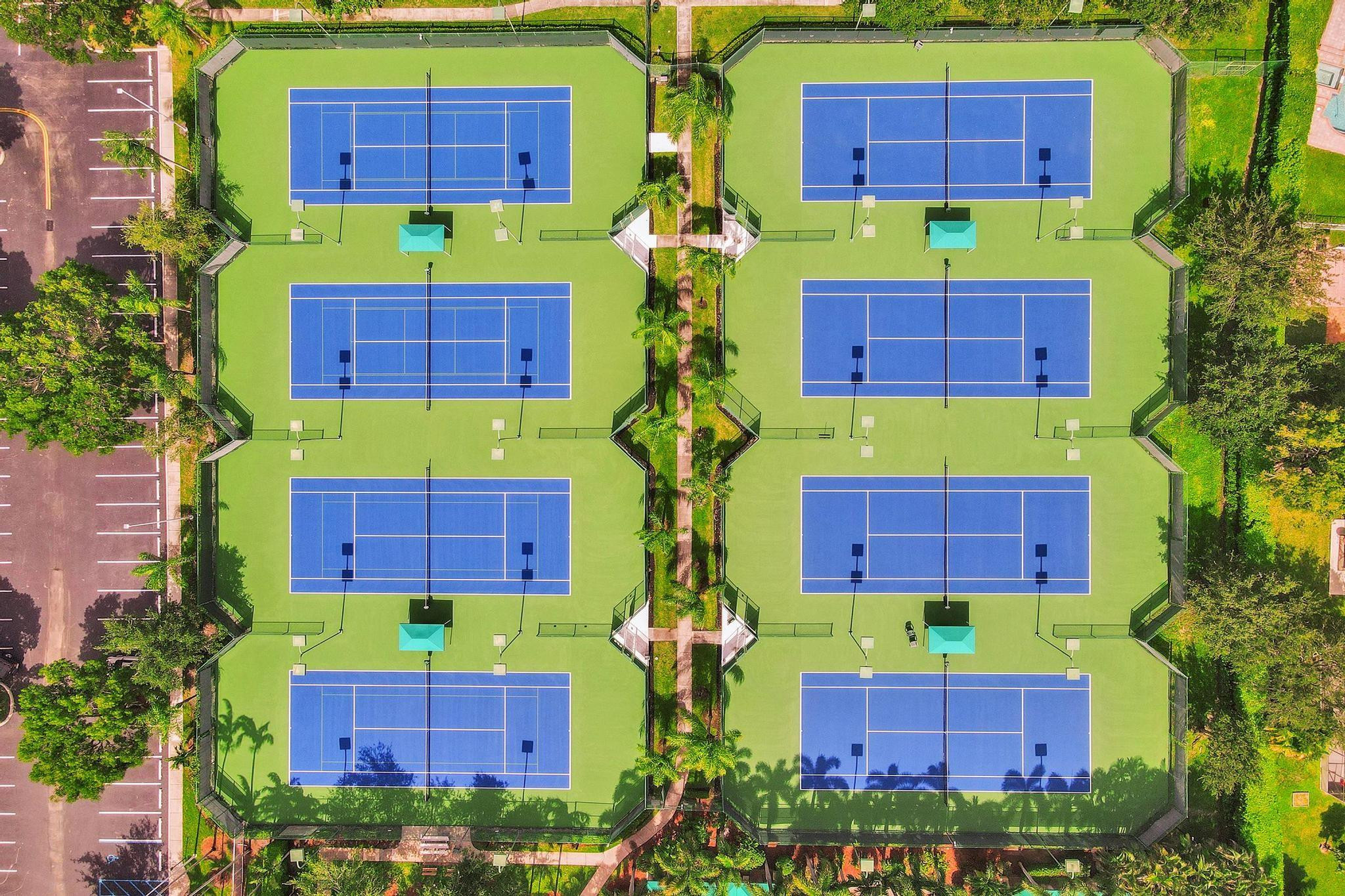 13763 NW 18th Pembroke Pines, FL 33028