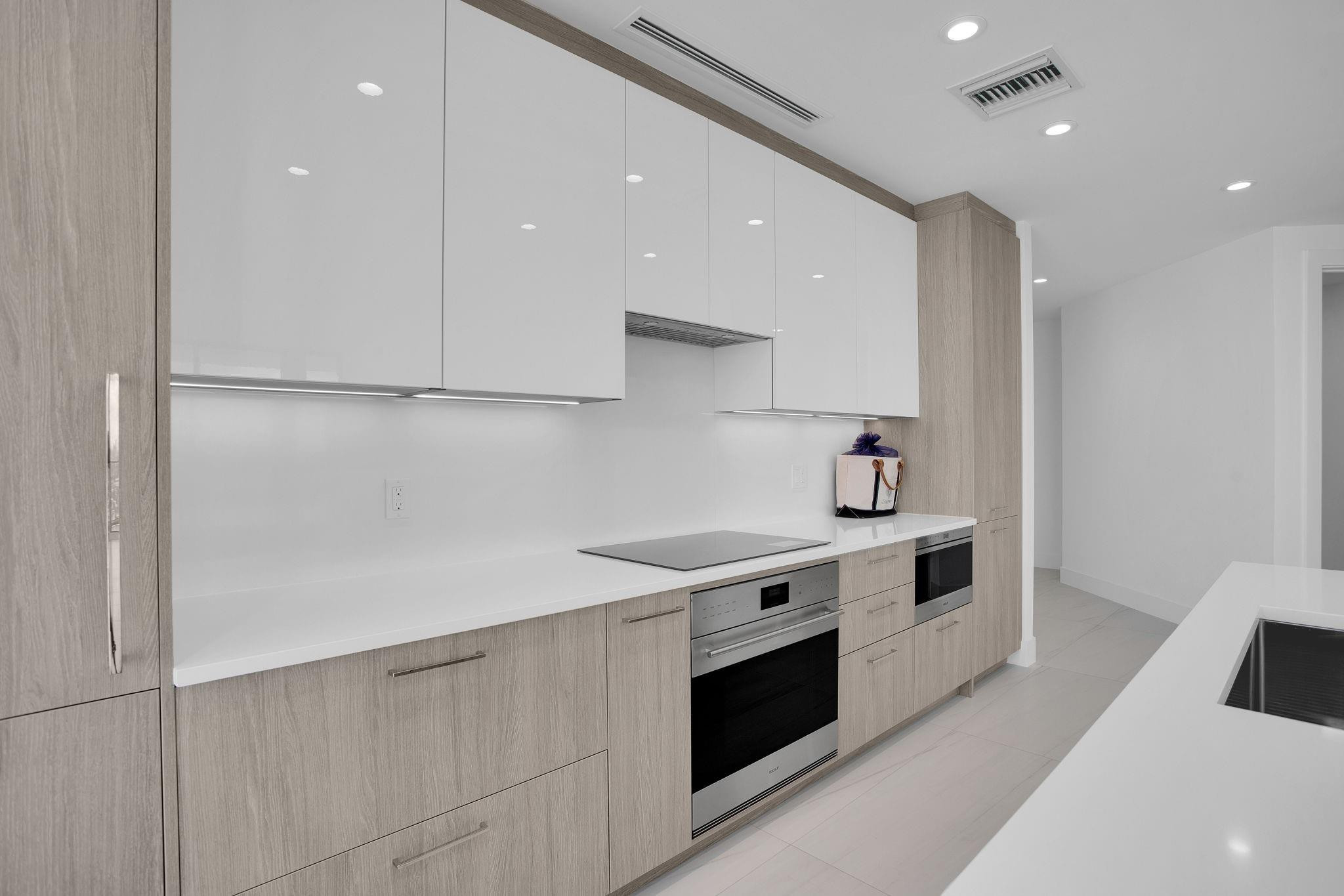 153 N Seabreeze #2504-S Fort Lauderdale, FL 33304