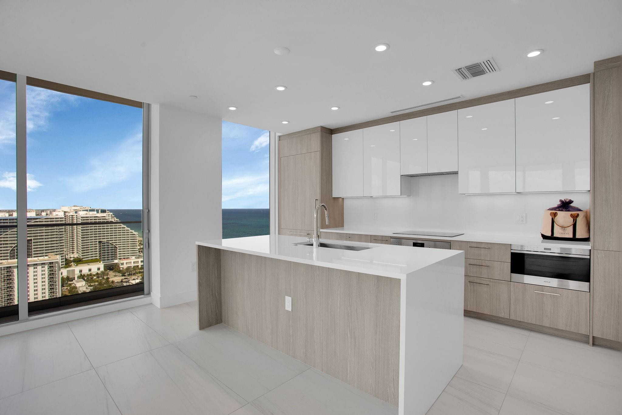 153 N Seabreeze #2504-S Fort Lauderdale, FL 33304