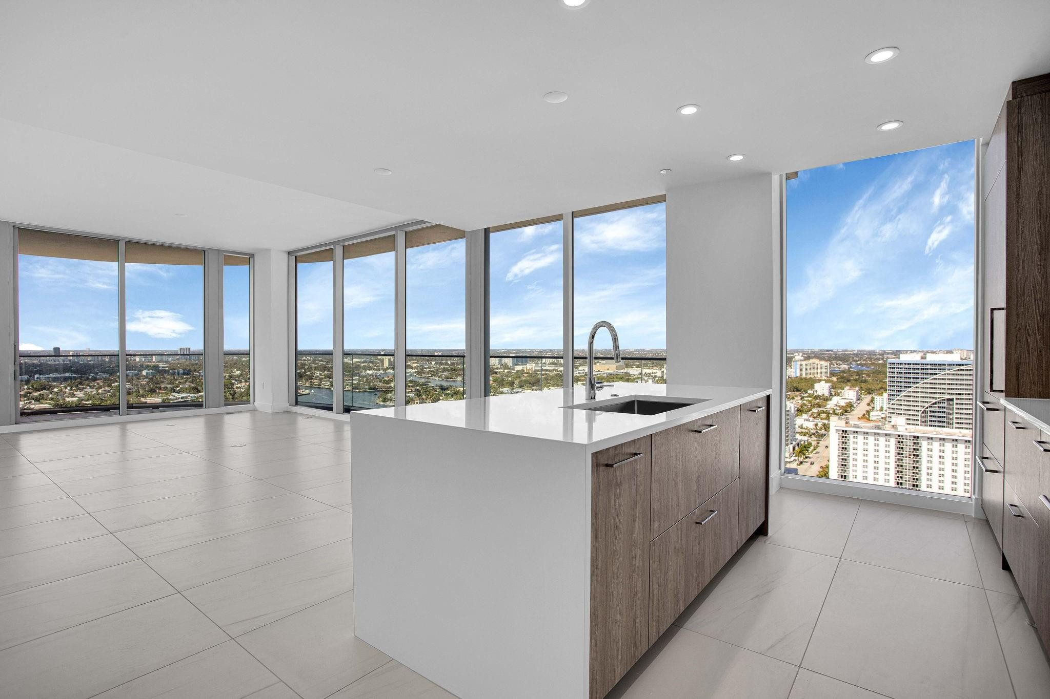 153 N Seabreeze #2504-S Fort Lauderdale, FL 33304