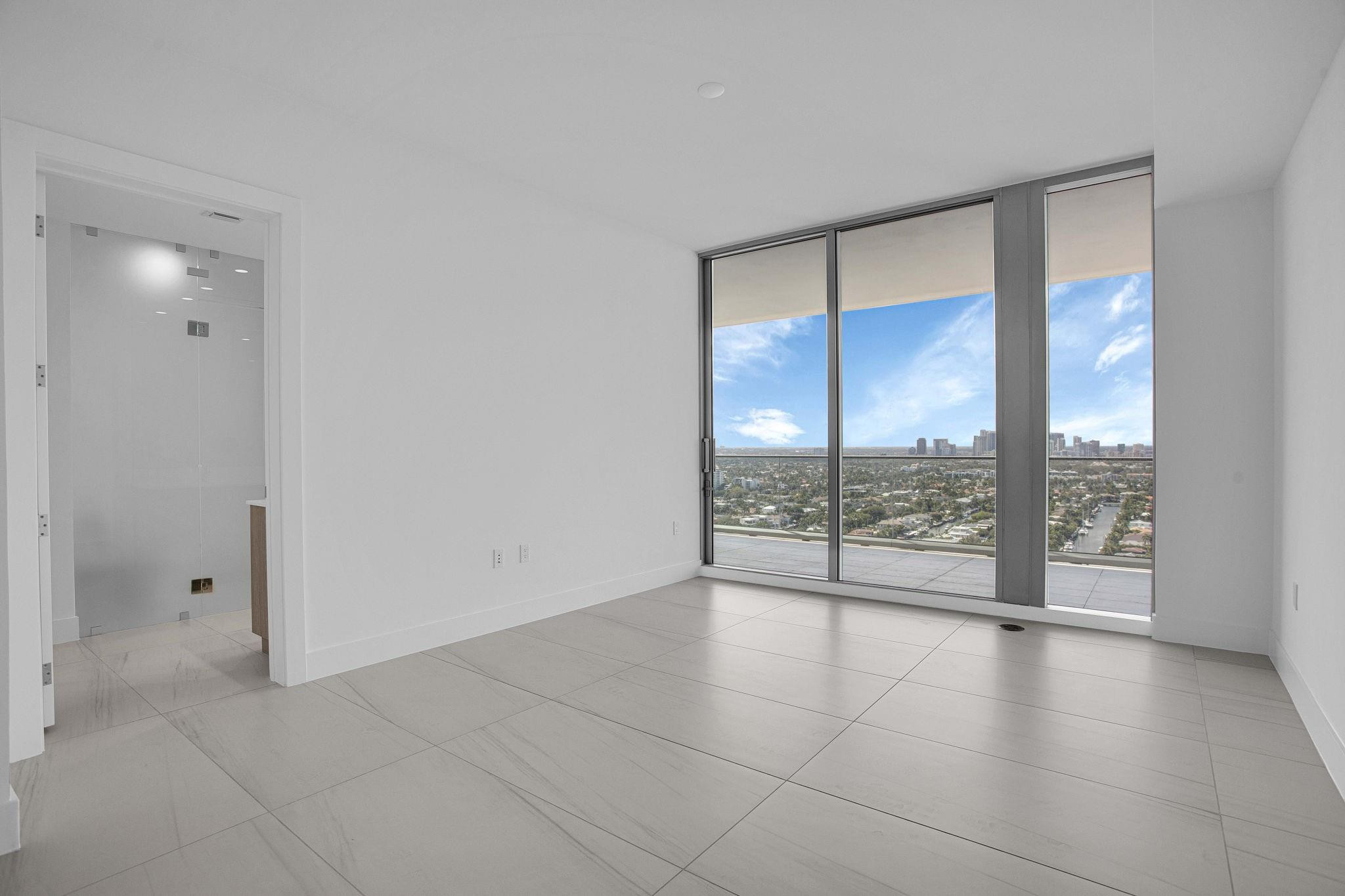 153 N Seabreeze #2504-S Fort Lauderdale, FL 33304