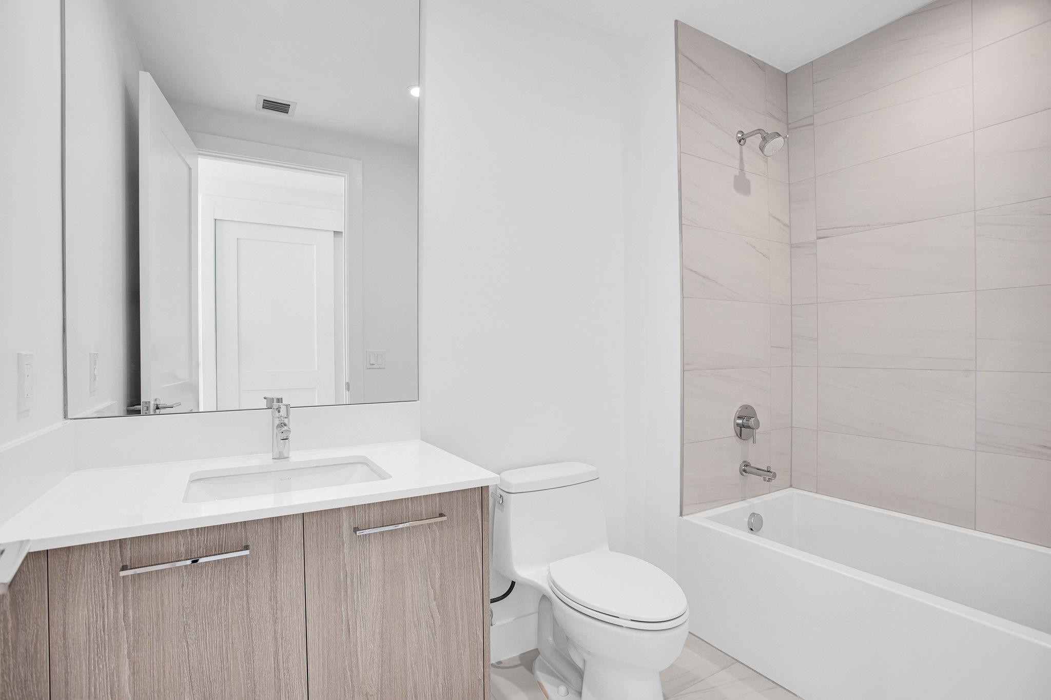 153 N Seabreeze #2504-S Fort Lauderdale, FL 33304