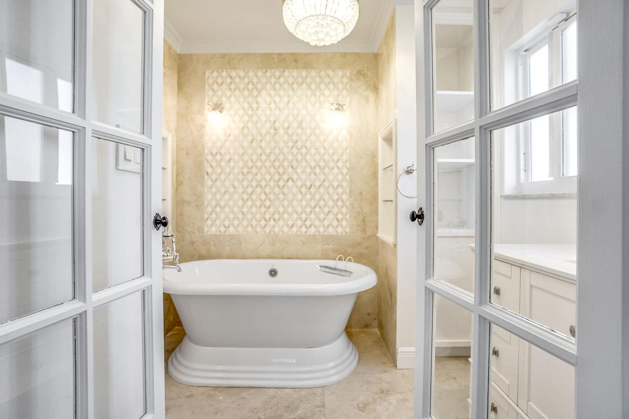 5550 NE 26th Fort Lauderdale, FL 33308