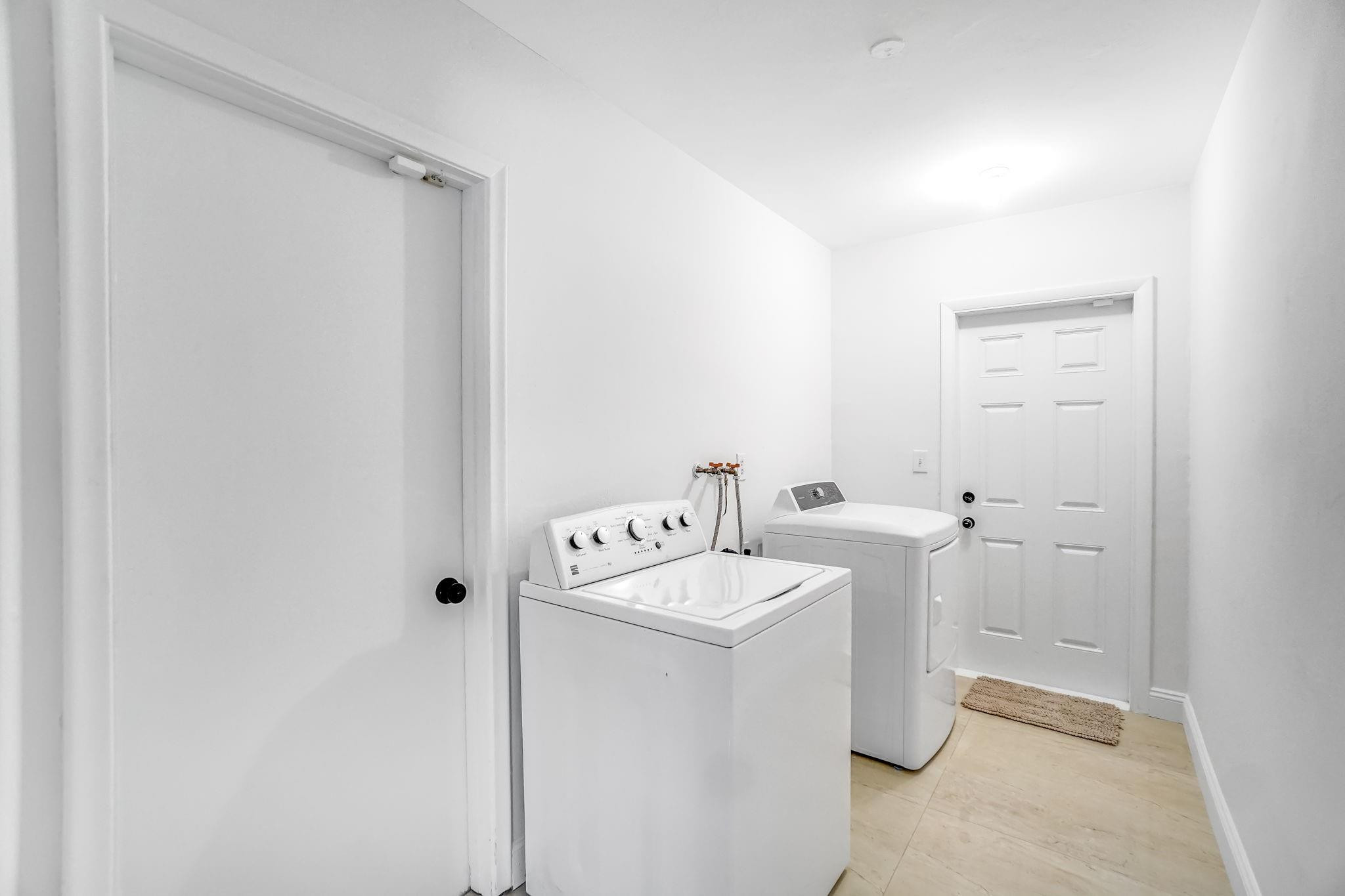 5550 NE 26th Fort Lauderdale, FL 33308