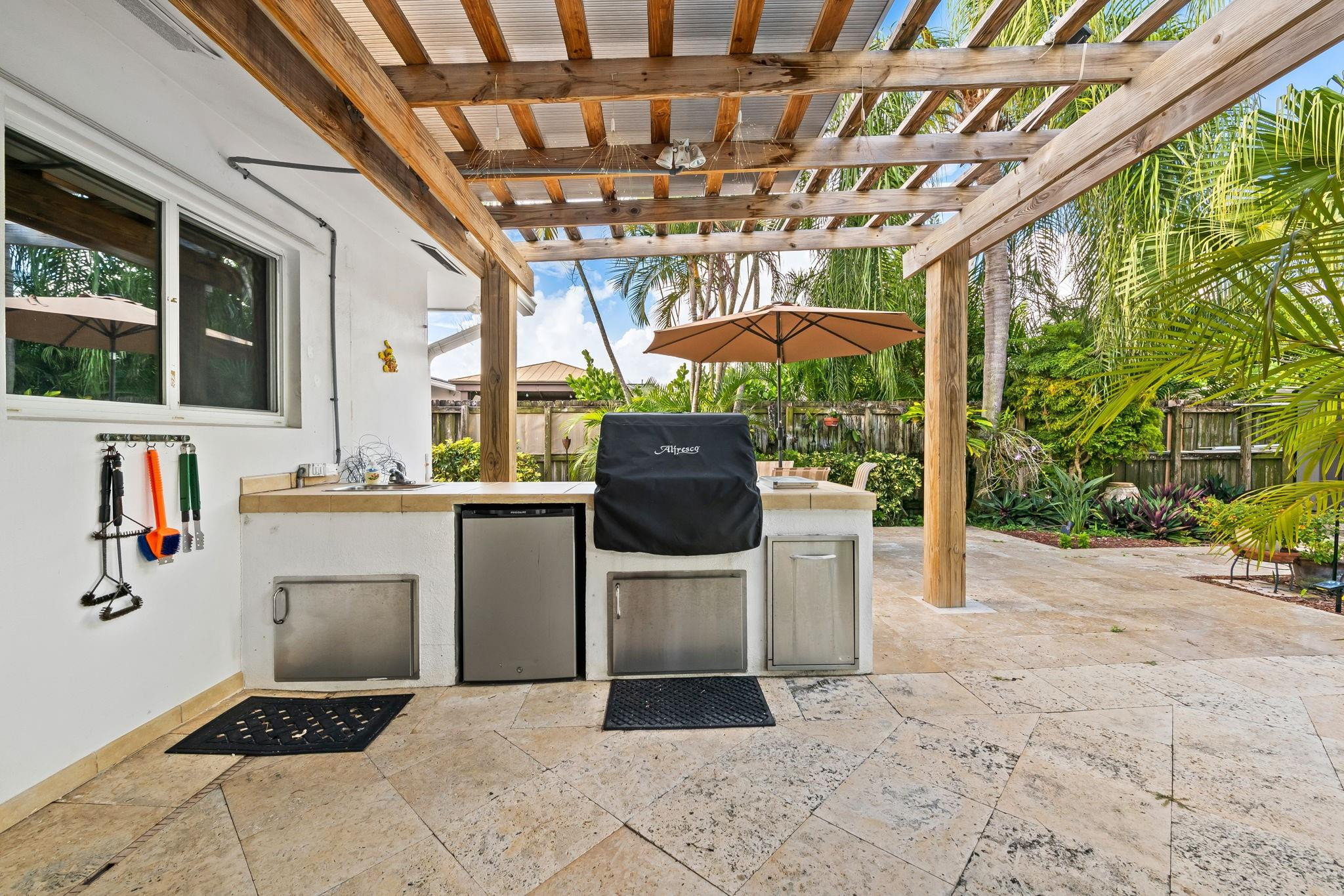 541 NE 26th Pompano Beach, FL 33062