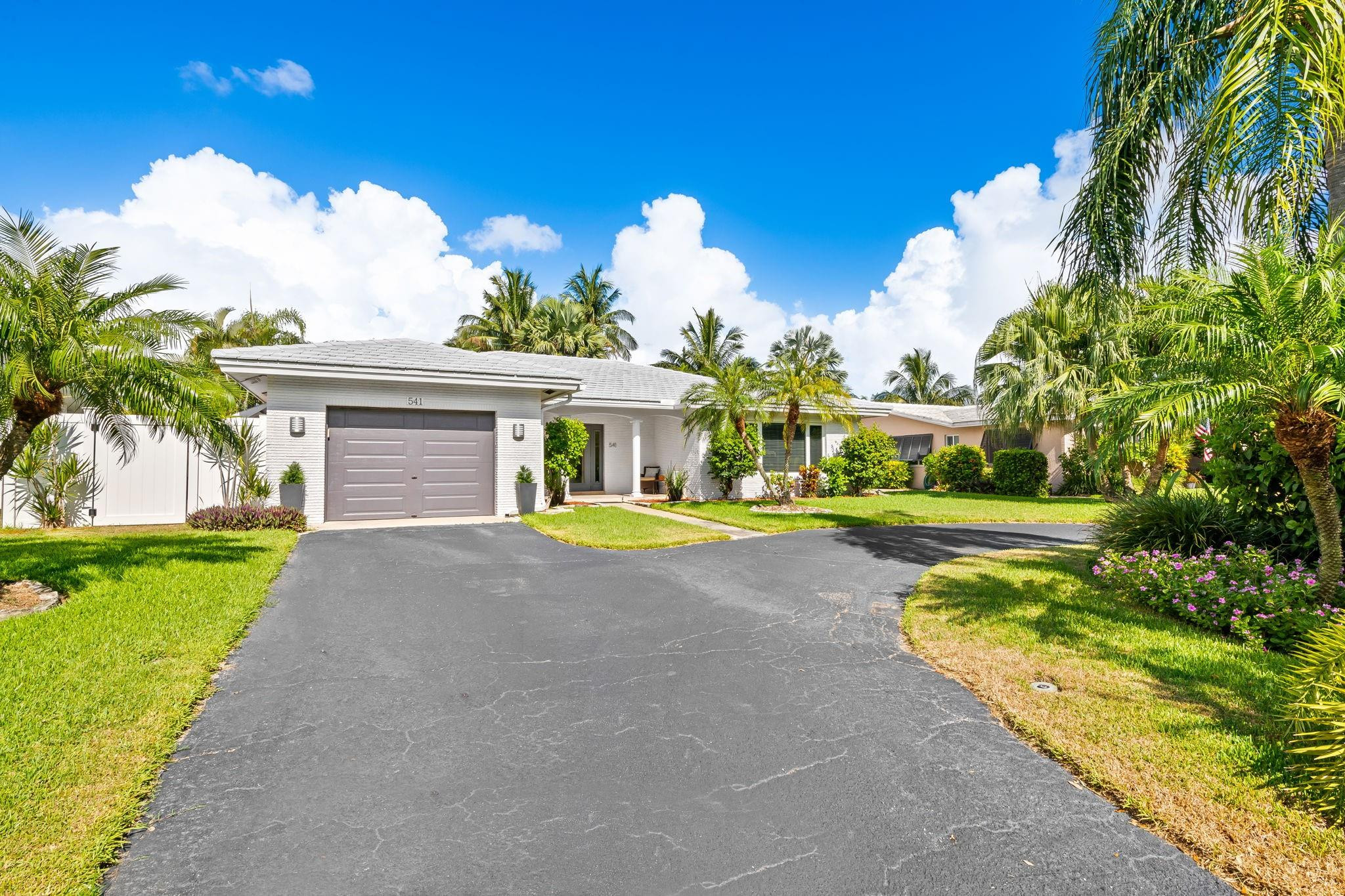 541 NE 26th Pompano Beach, FL 33062