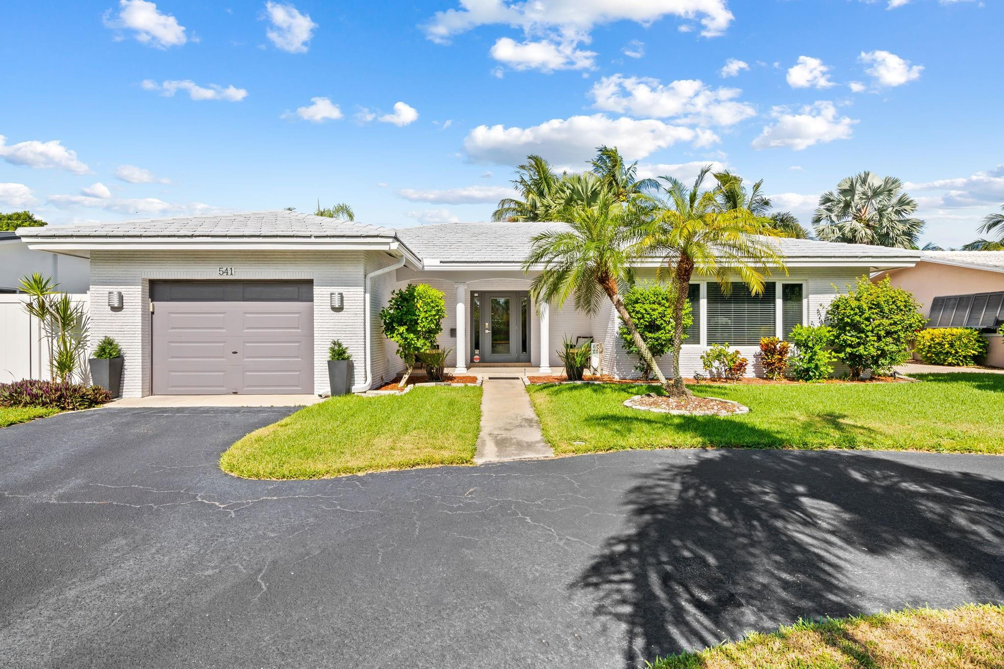 541 NE 26th Pompano Beach, FL 33062