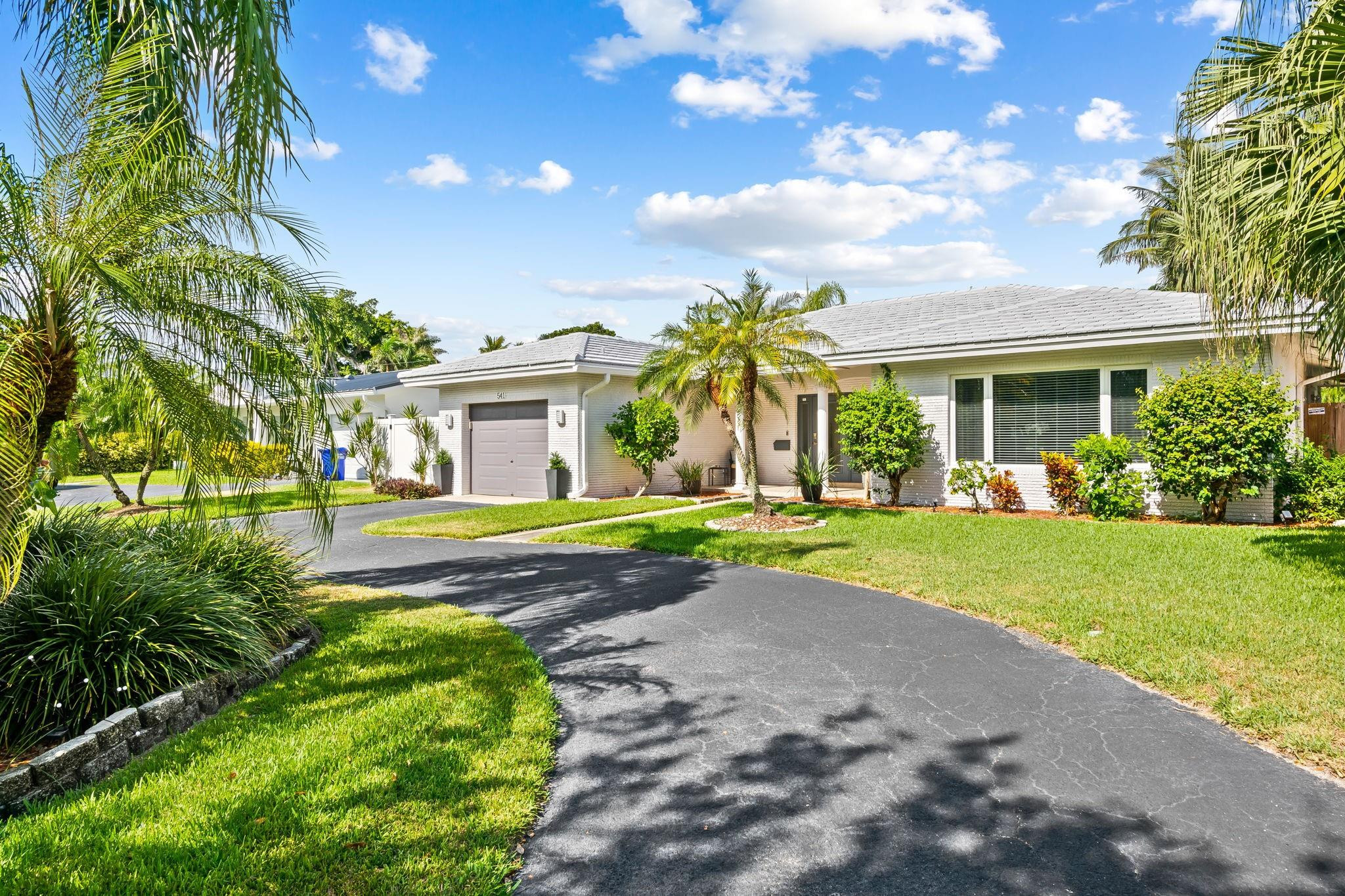 541 NE 26th Pompano Beach, FL 33062