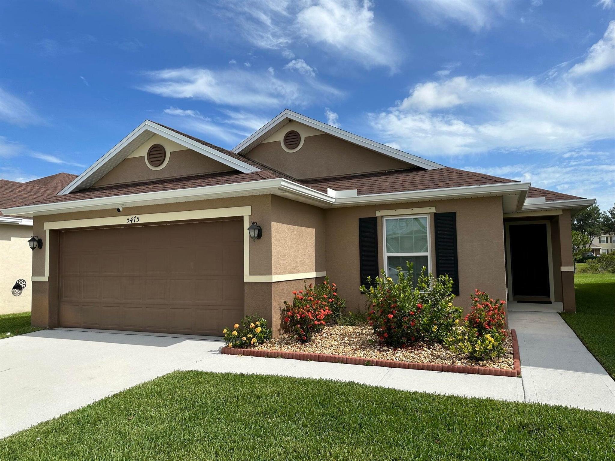 5475 NW Pine Trl Cir