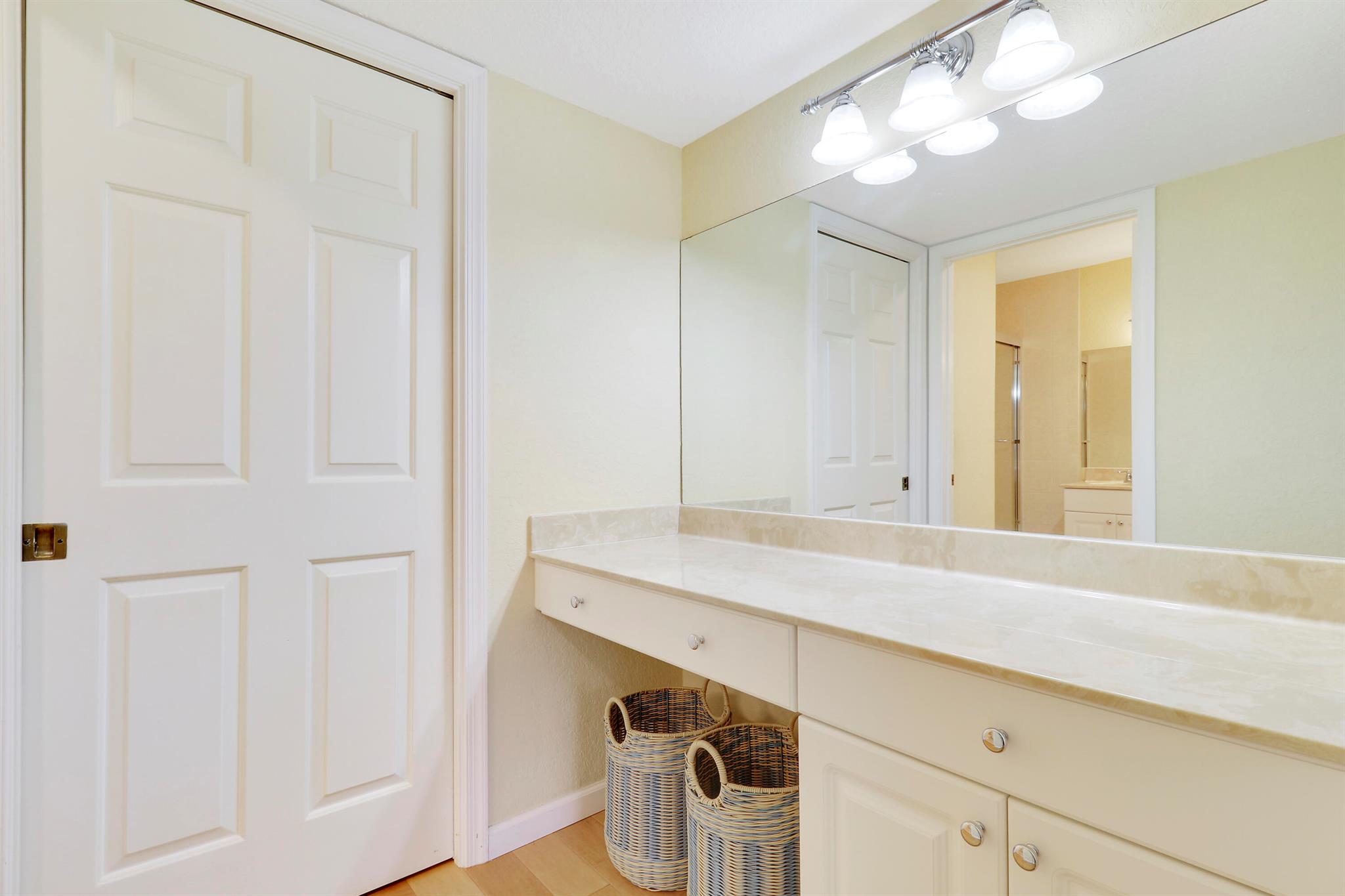 4161 S Us Hwy 1 #C2 Jupiter, FL 33477