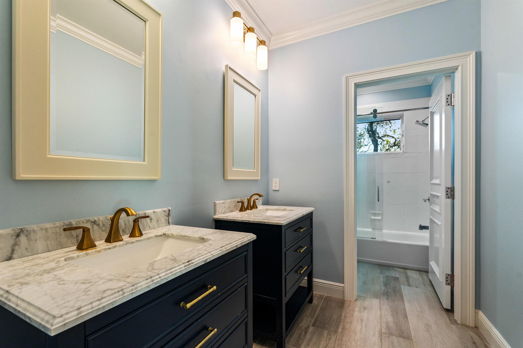 220 Shores Dr Vero Beach, FL 32963