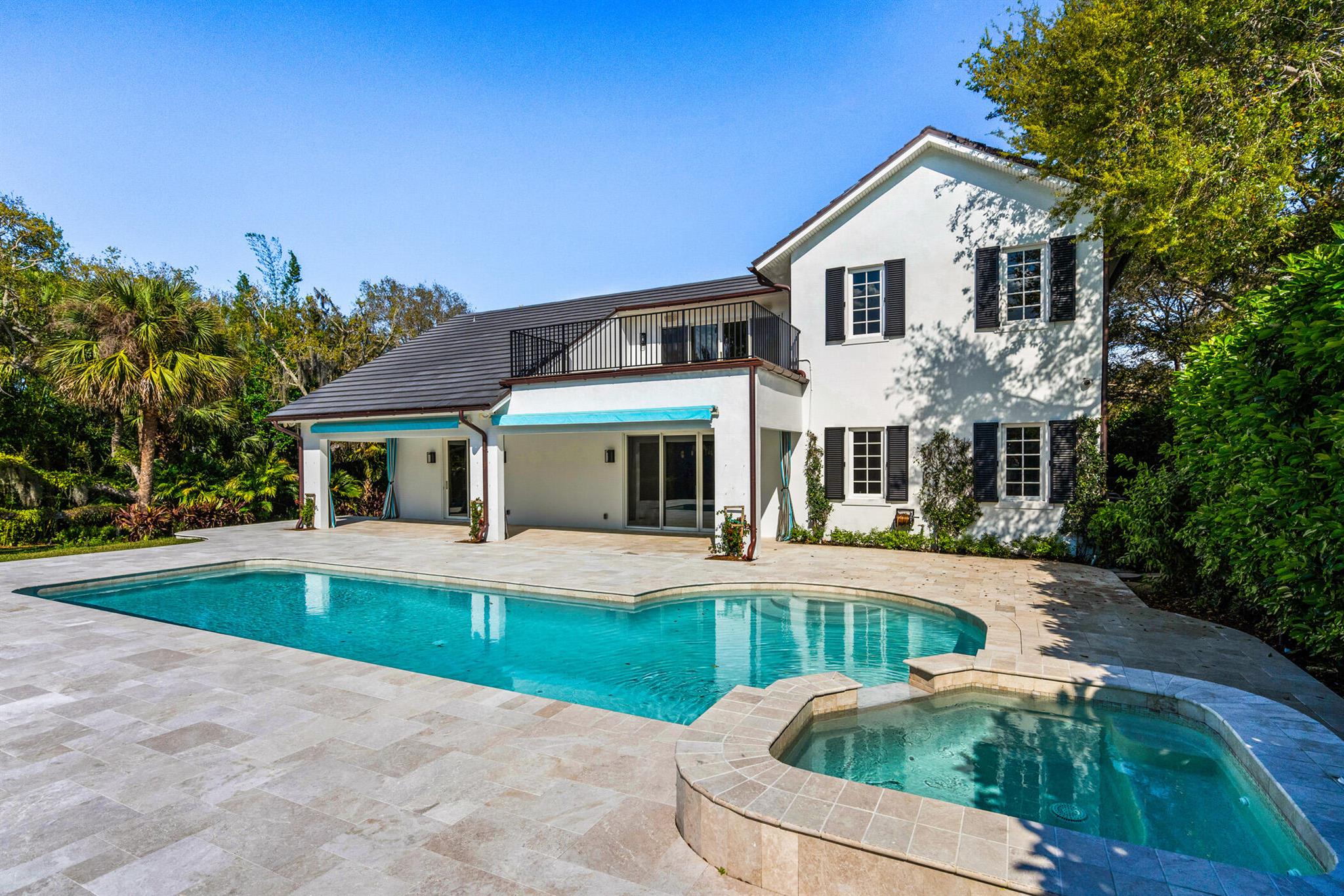 220 Shores Dr Vero Beach, FL 32963