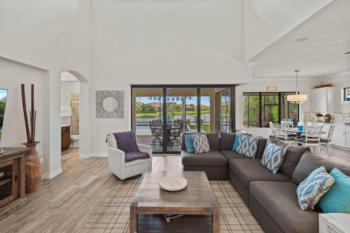 114 Indigo Riv Pt Jupiter, FL 33478