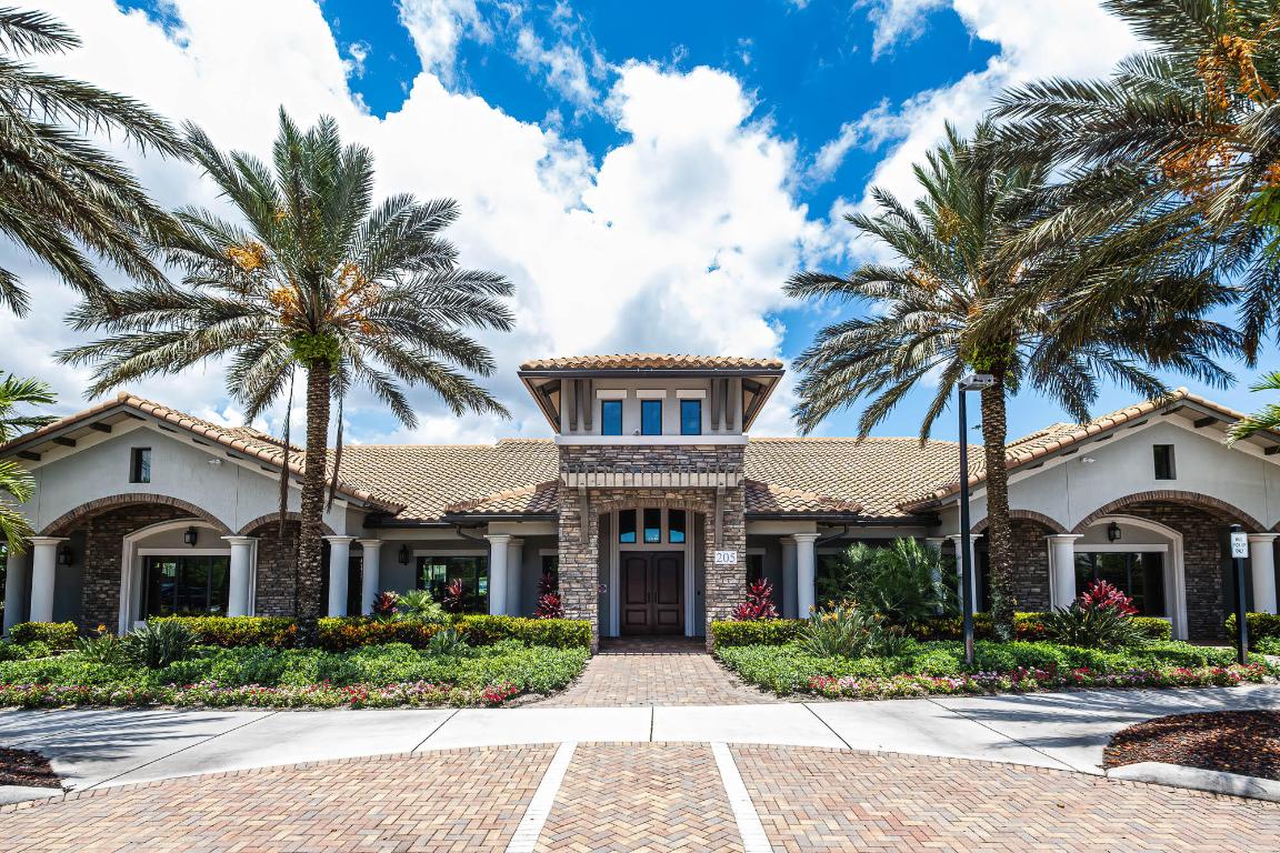 114 Indigo Riv Pt Jupiter, FL 33478