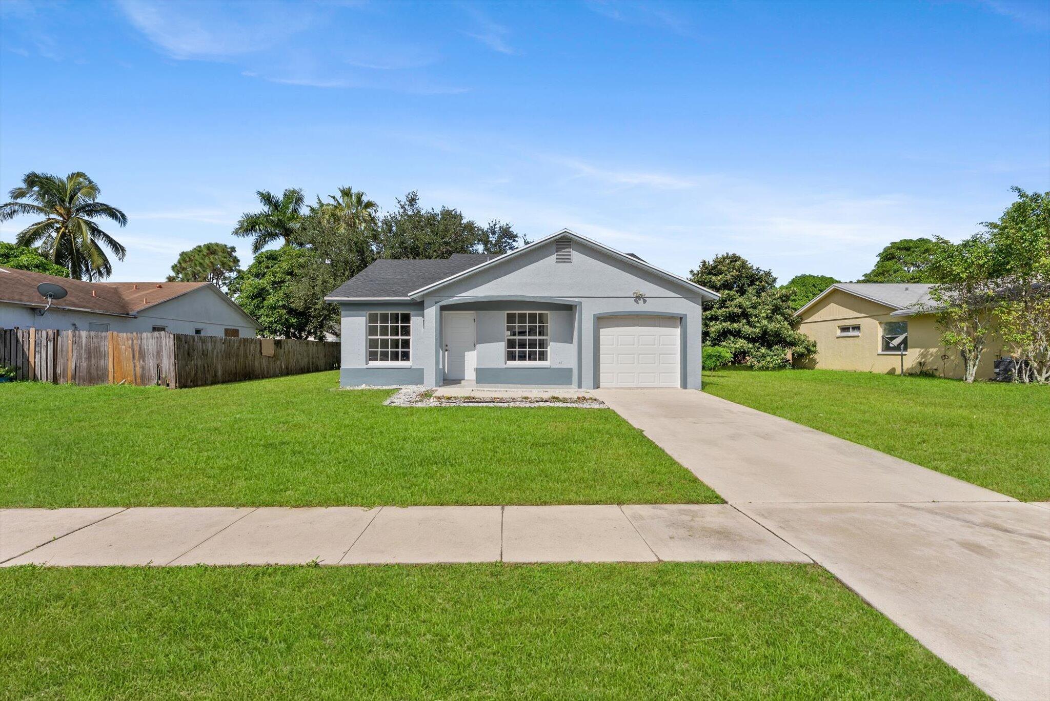 1355 Denlow Ln